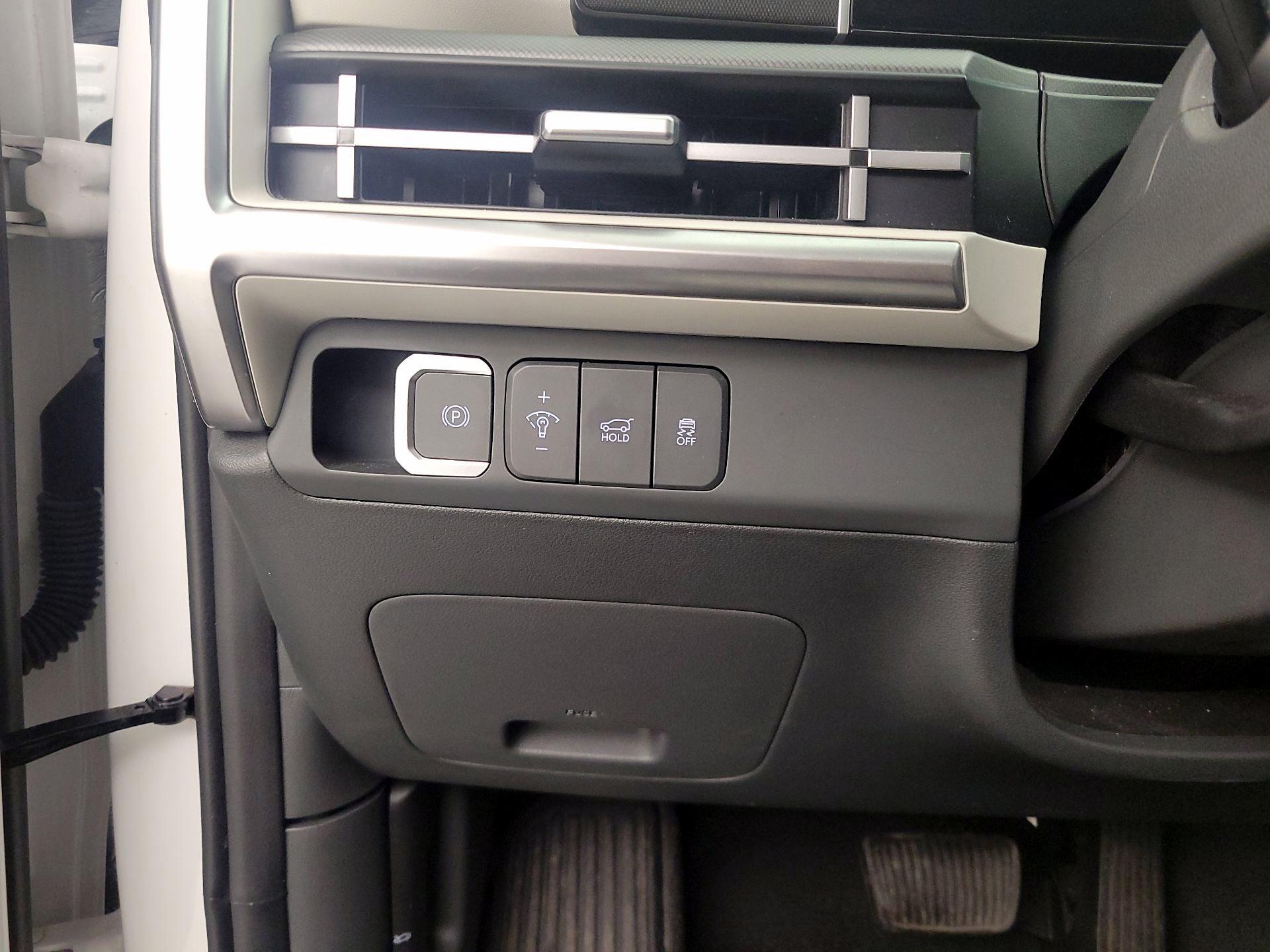 Thumbnail: 2024 Hyundai Santa Fe - 13