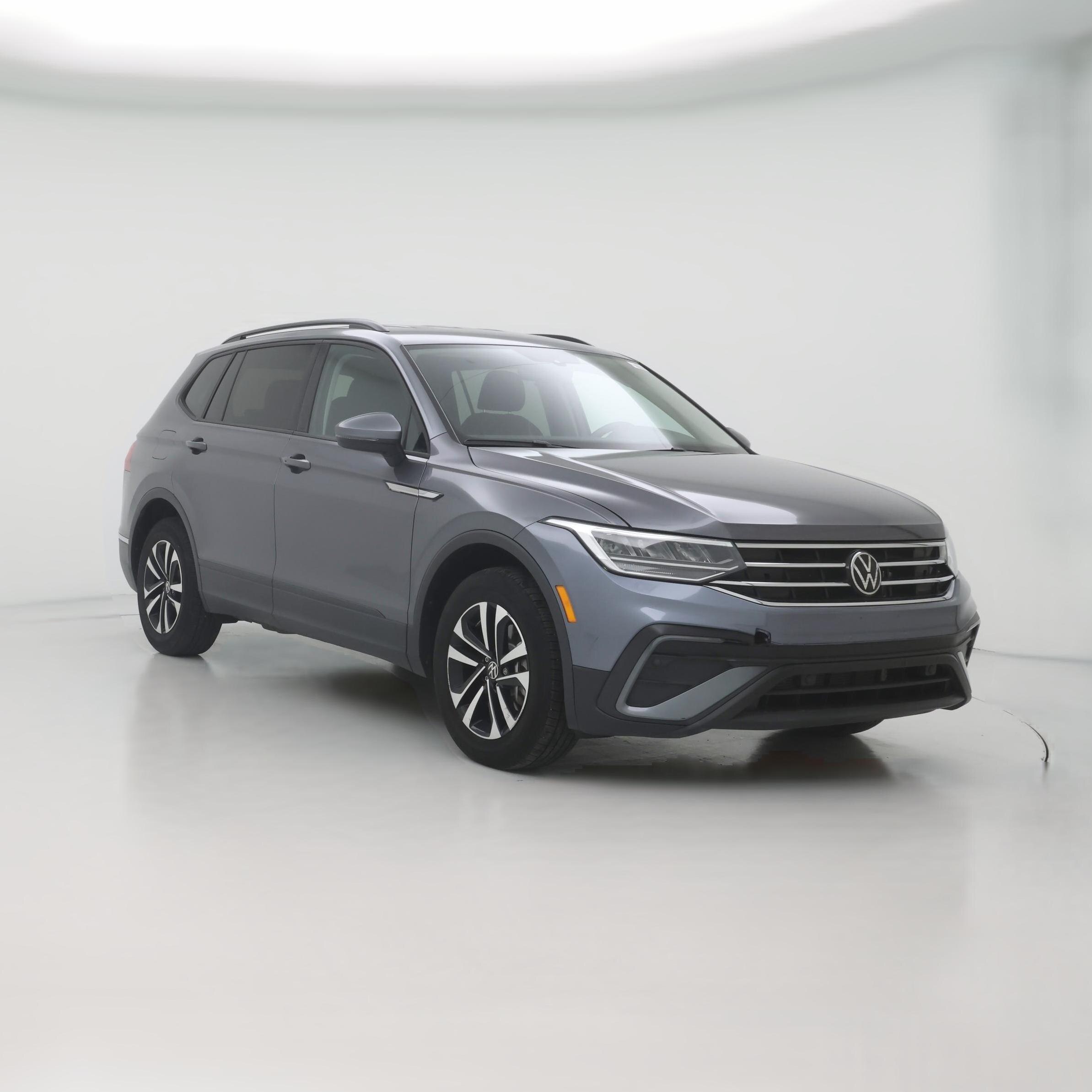 Thumbnail: 2023 Volkswagen Tiguan - 1