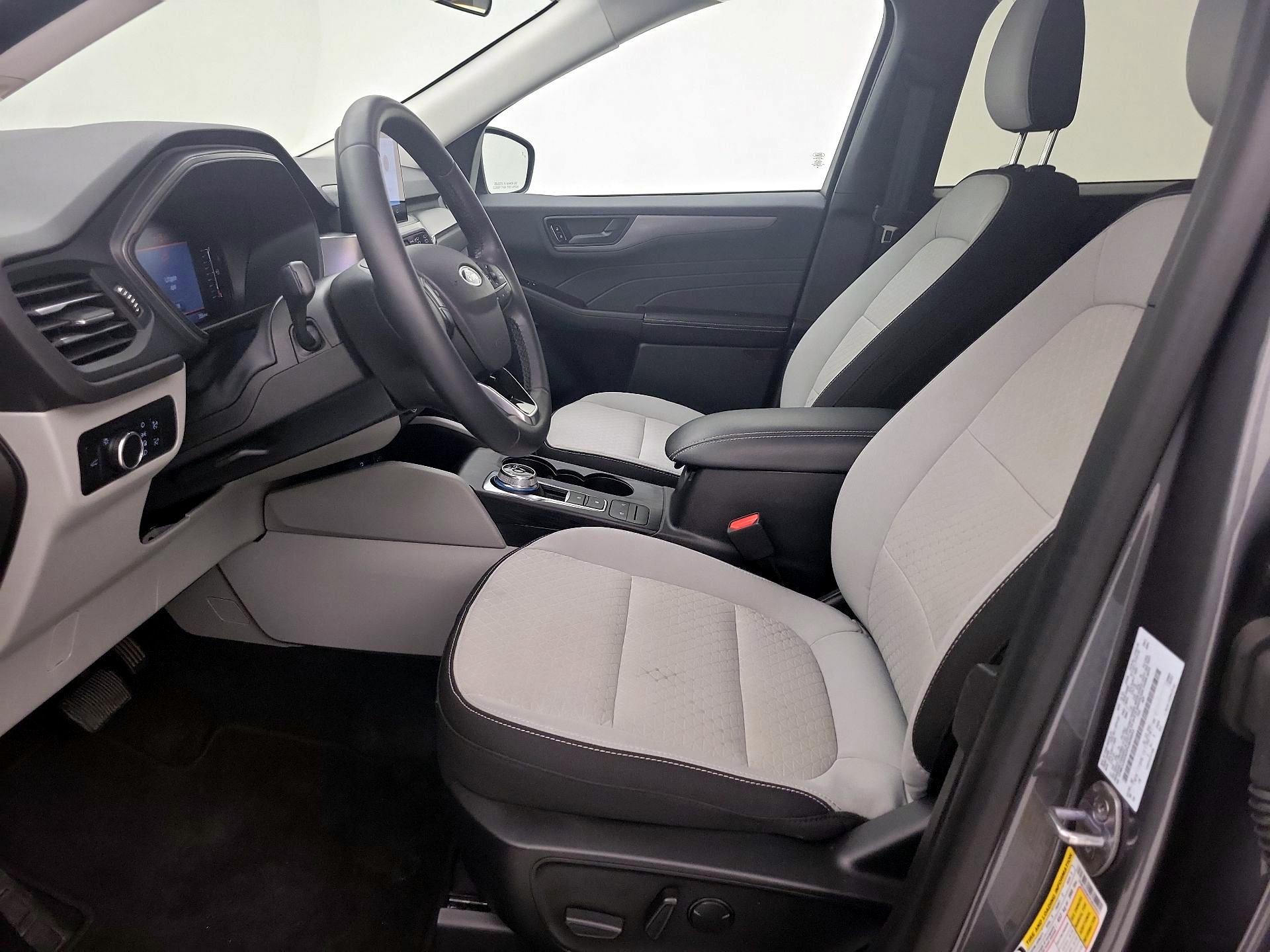 Thumbnail: 2023 Ford Escape - 11