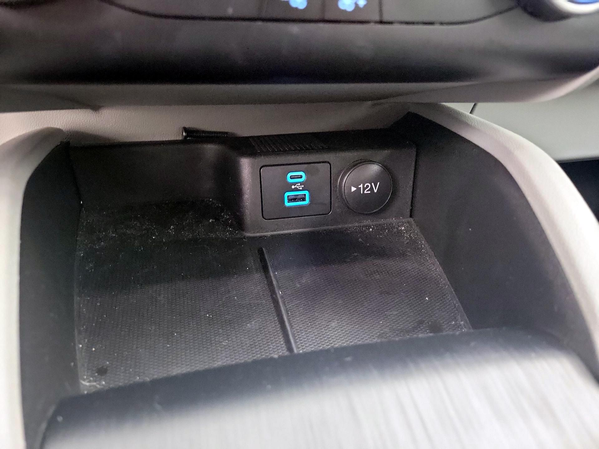 Thumbnail: 2023 Ford Escape - 18