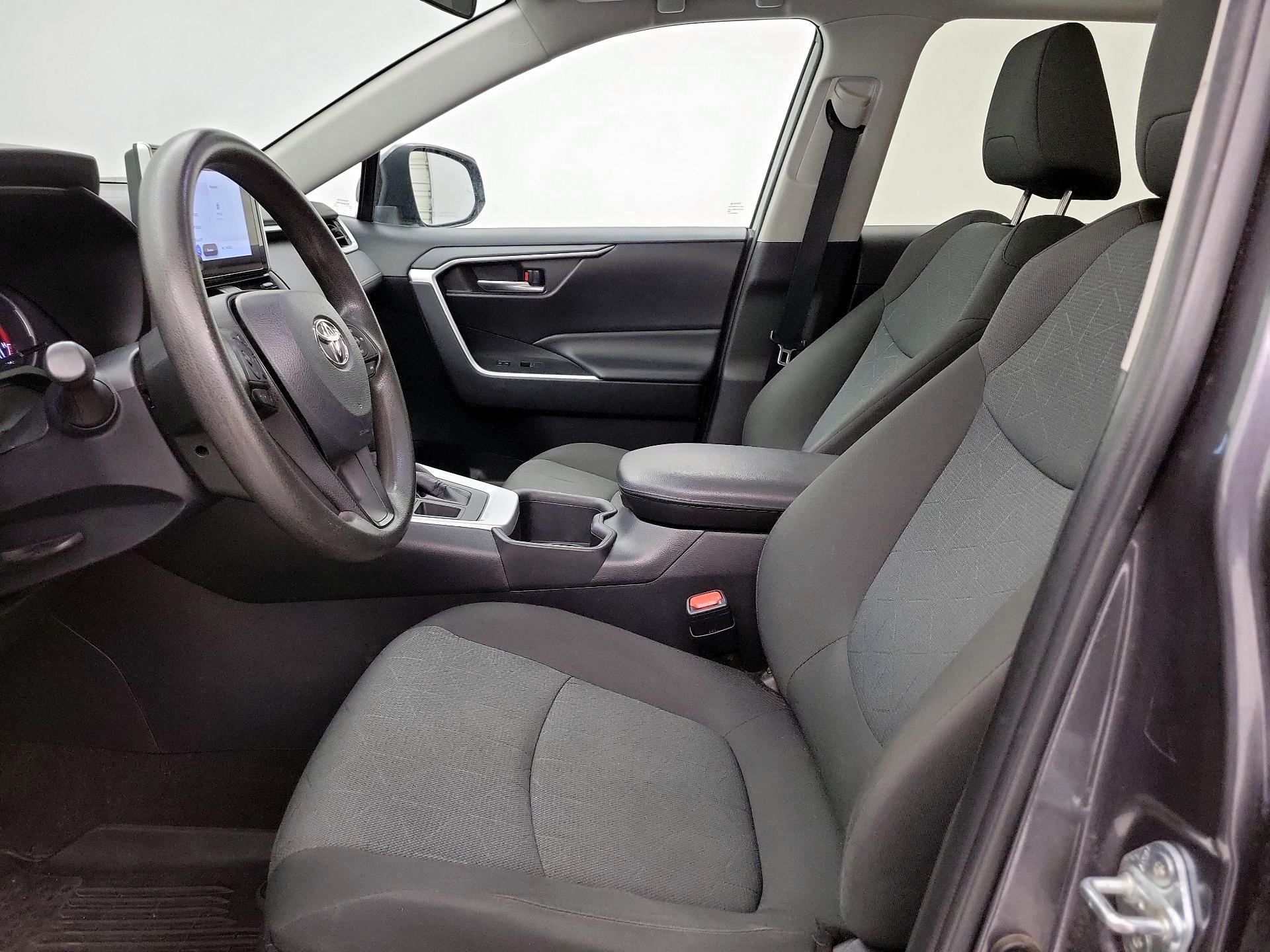 Thumbnail: 2023 Toyota RAV4 - 11