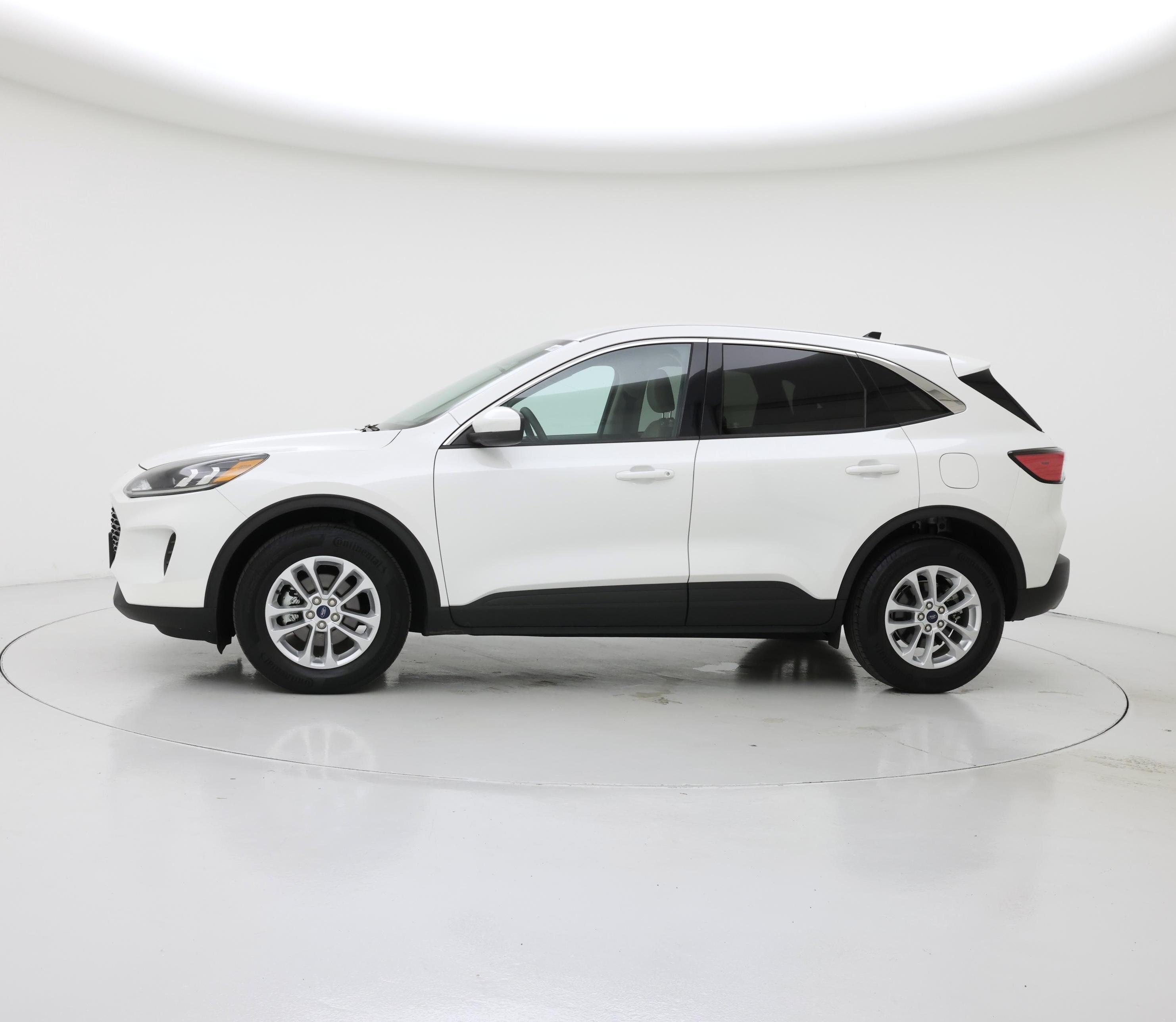 Thumbnail: 2020 Ford Escape - 3