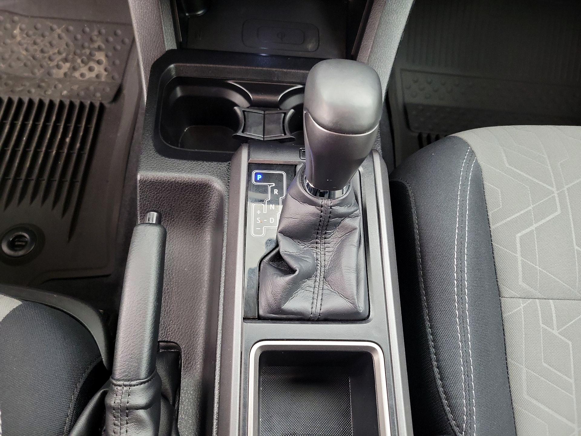 Thumbnail: 2021 Toyota Tacoma - 17