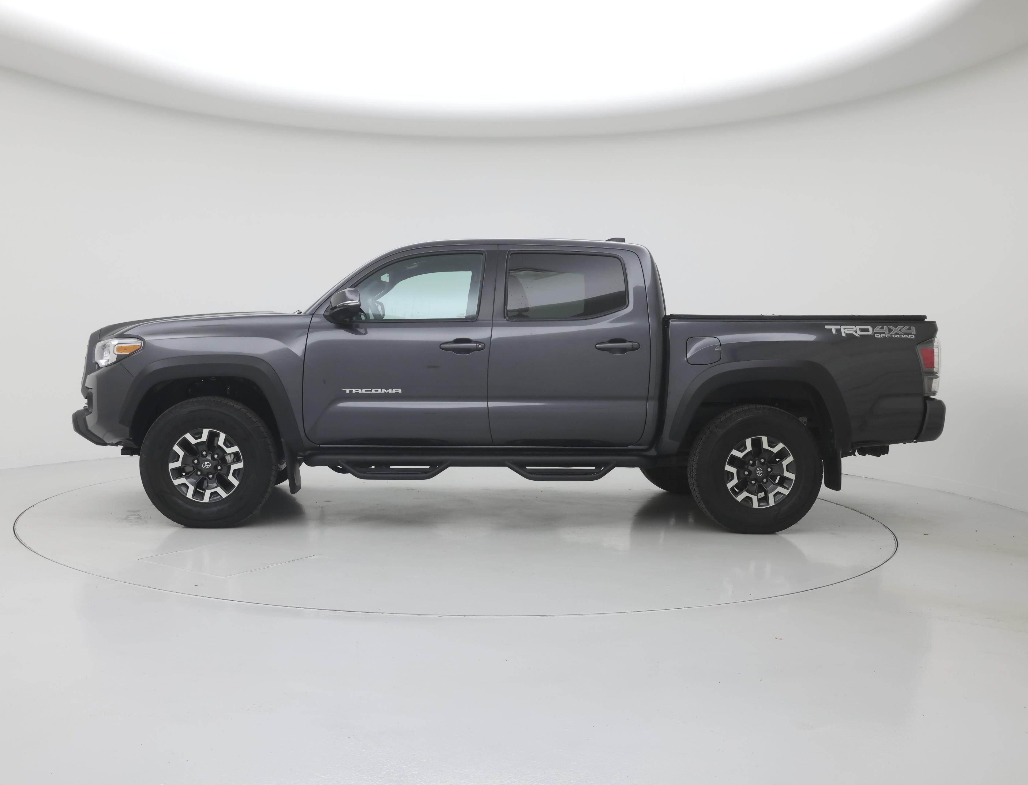 Thumbnail: 2021 Toyota Tacoma - 3