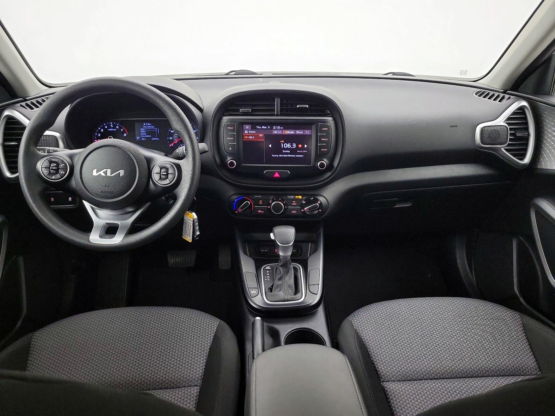 Thumbnail: 2022 Kia Soul - 9
