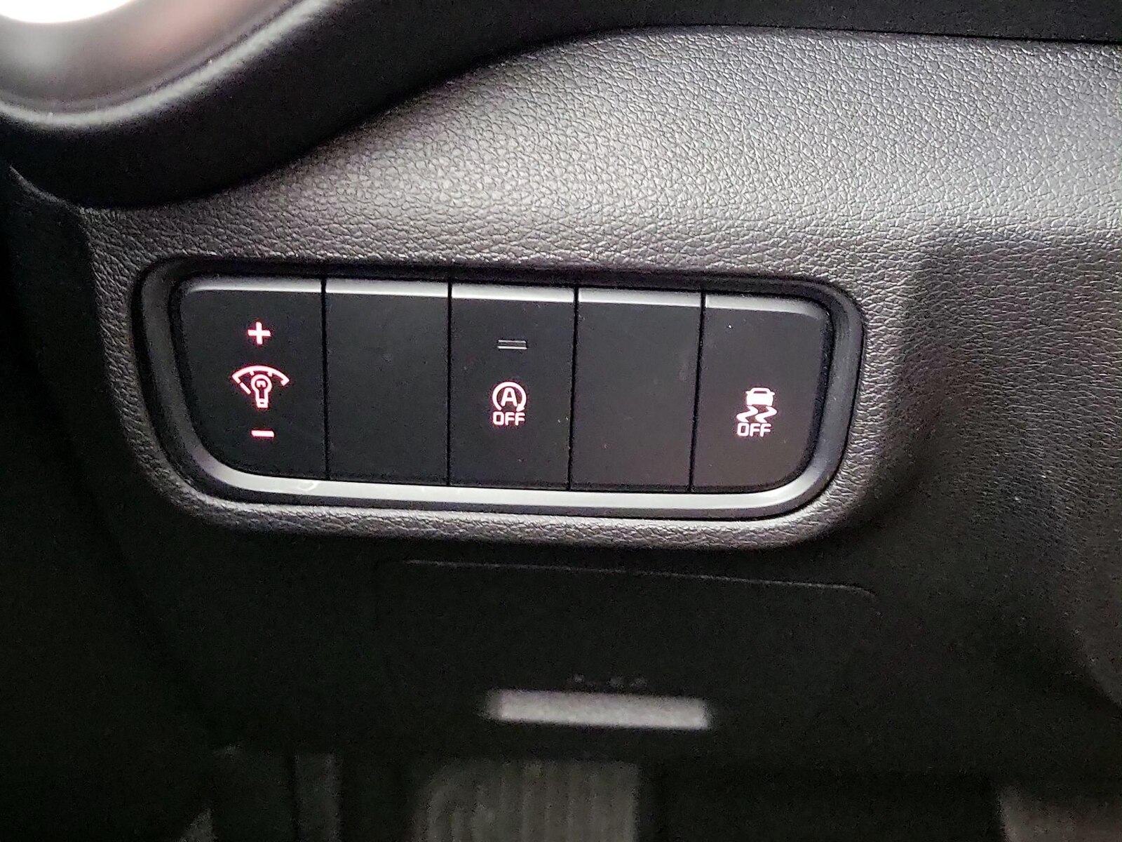 2022 Kia Soul LX - Photo 14