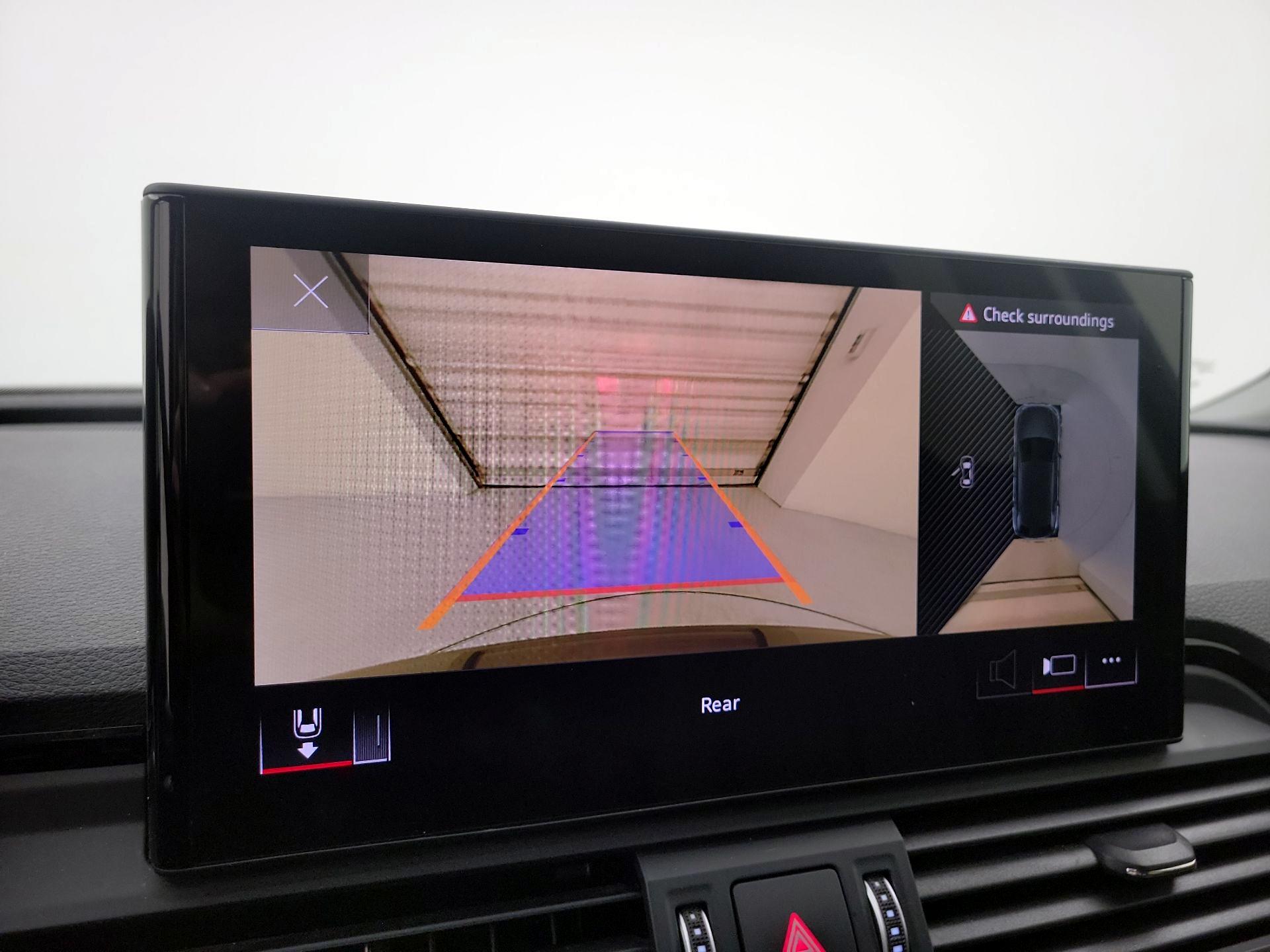 Thumbnail: 2023 Audi Q5 - 12