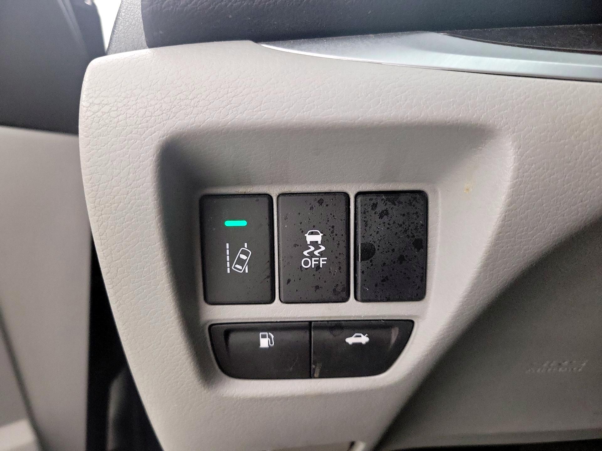 Thumbnail: 2015 Acura TLX - 13