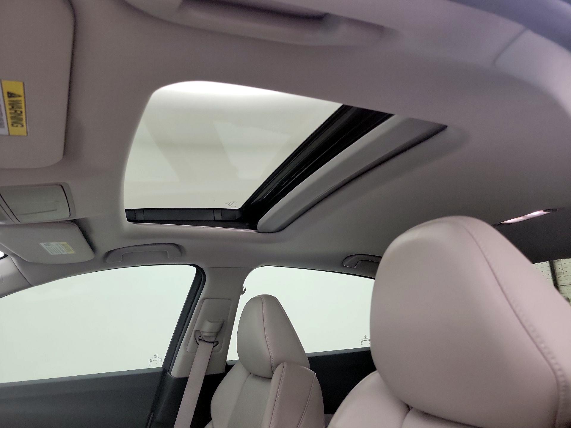 Thumbnail: 2015 Acura TLX - 19