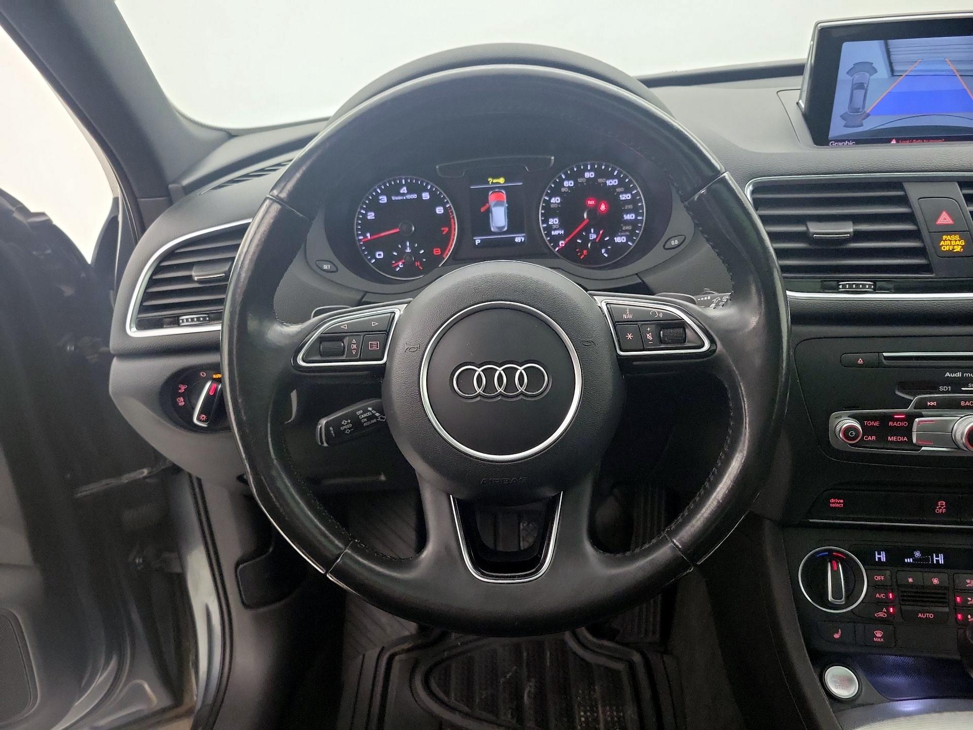 Thumbnail: 2016 Audi Q3 - 10