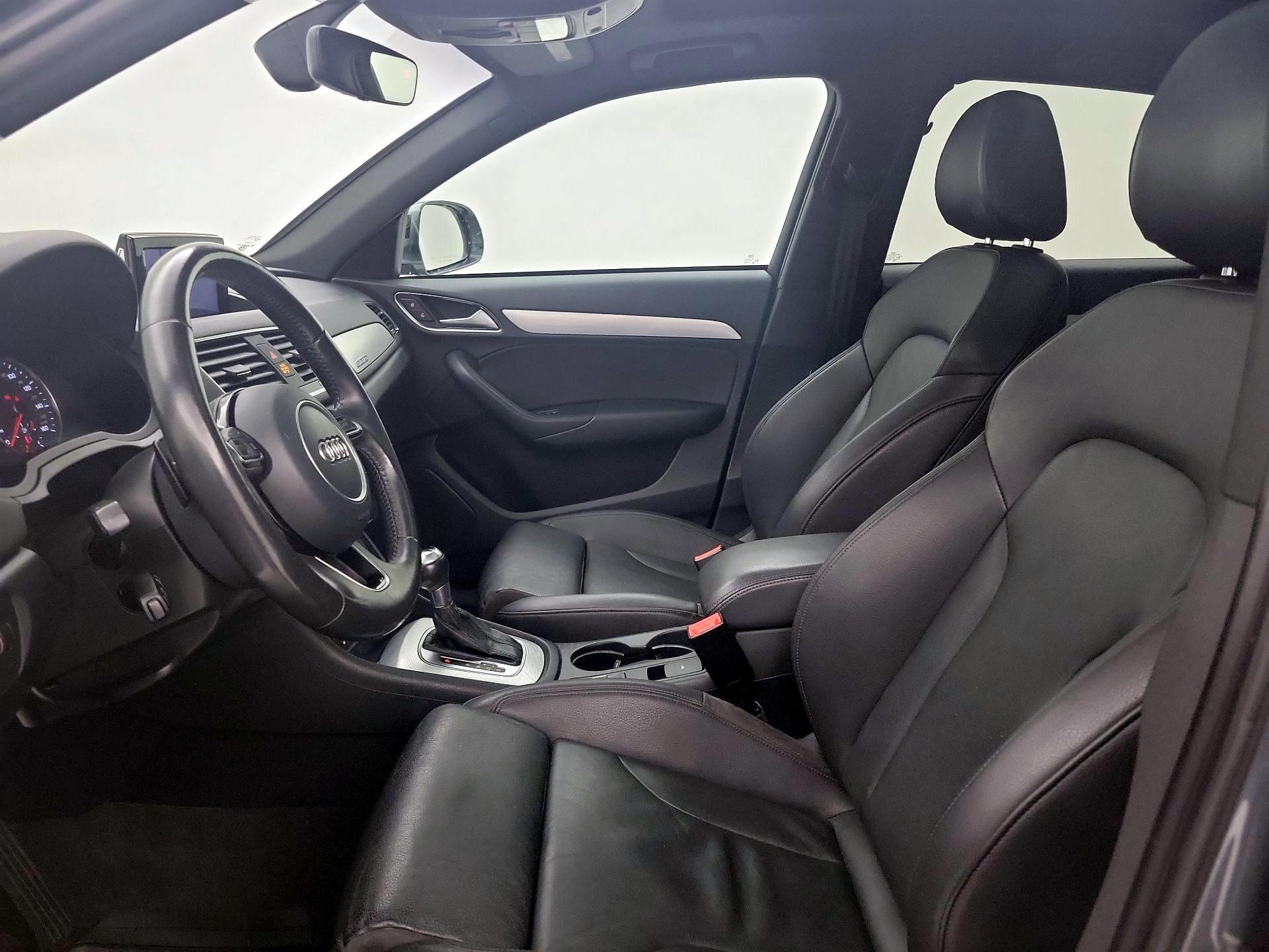 Thumbnail: 2016 Audi Q3 - 11