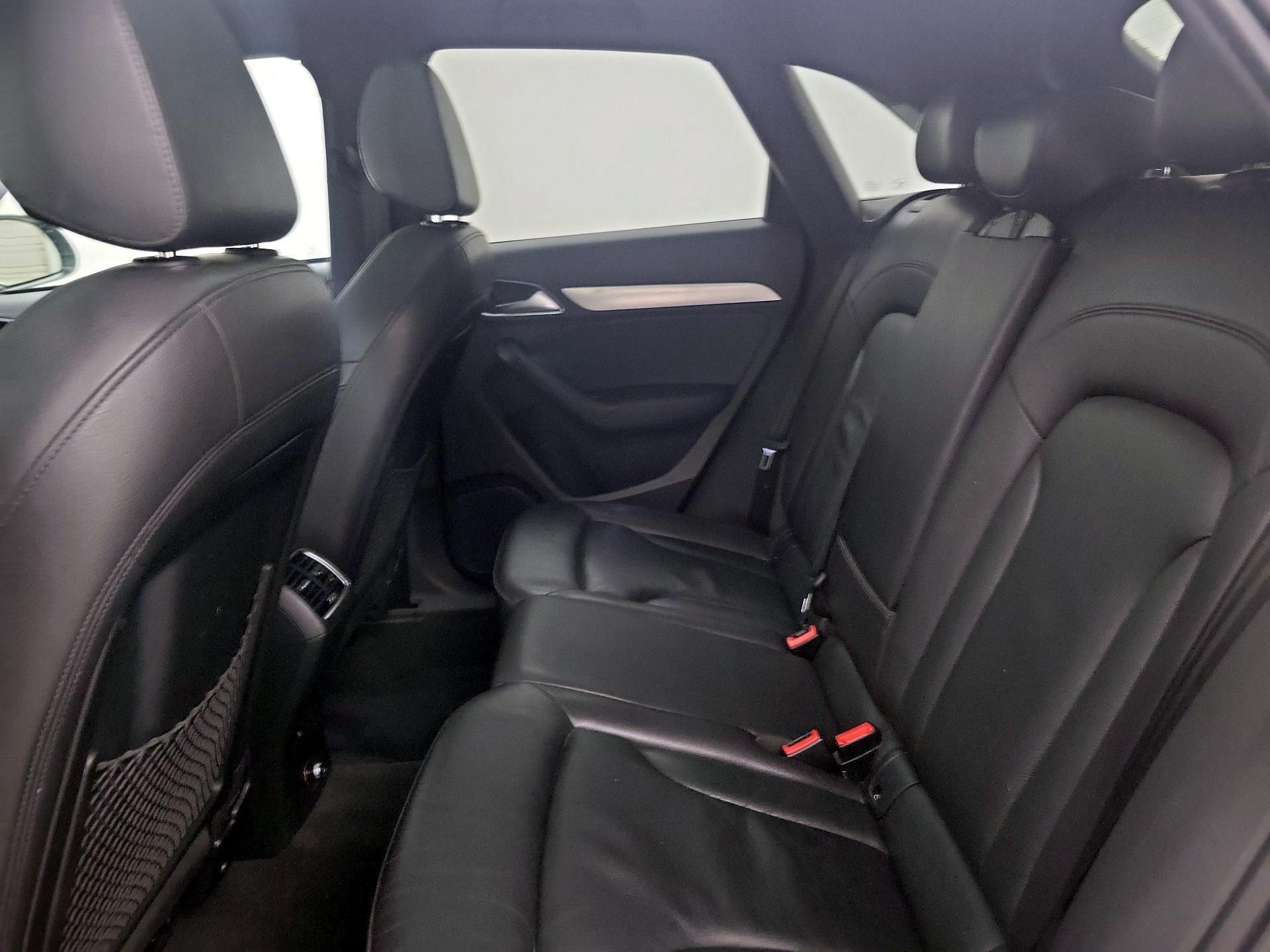 Thumbnail: 2016 Audi Q3 - 19