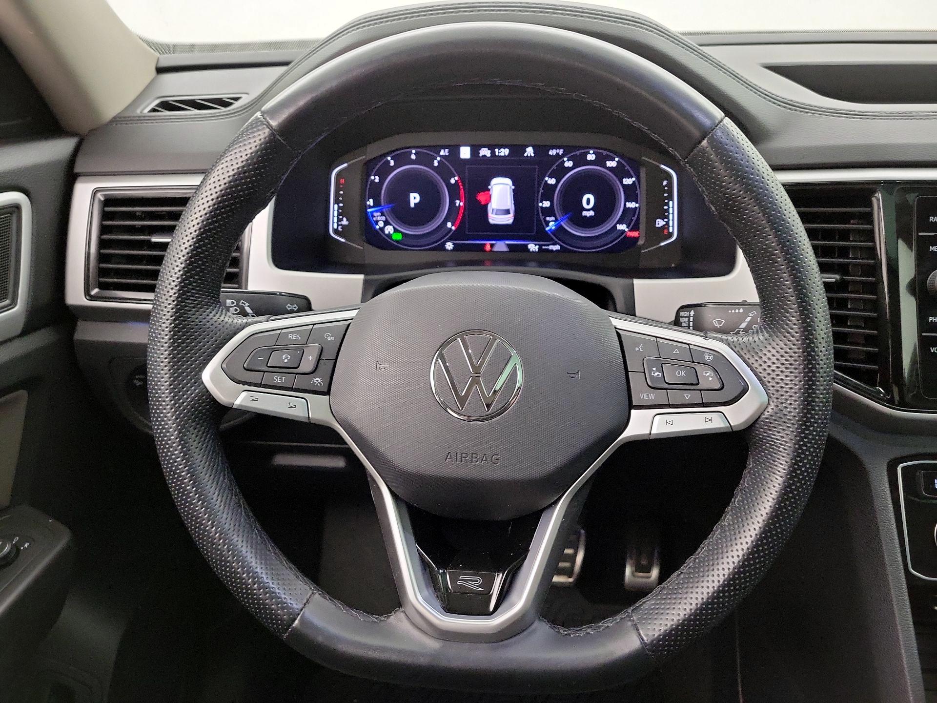 Thumbnail: 2023 Volkswagen Atlas - 10