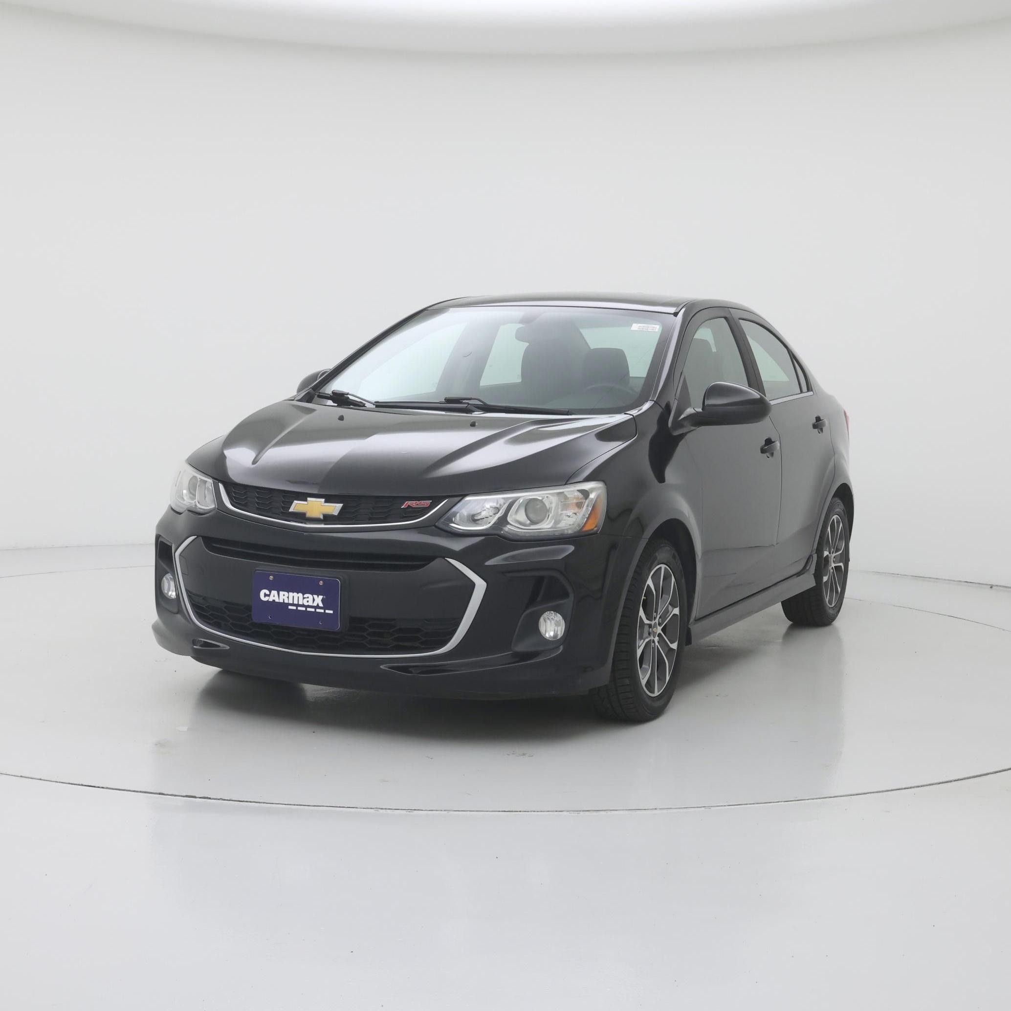 Thumbnail: 2017 Chevrolet Sonic - 4