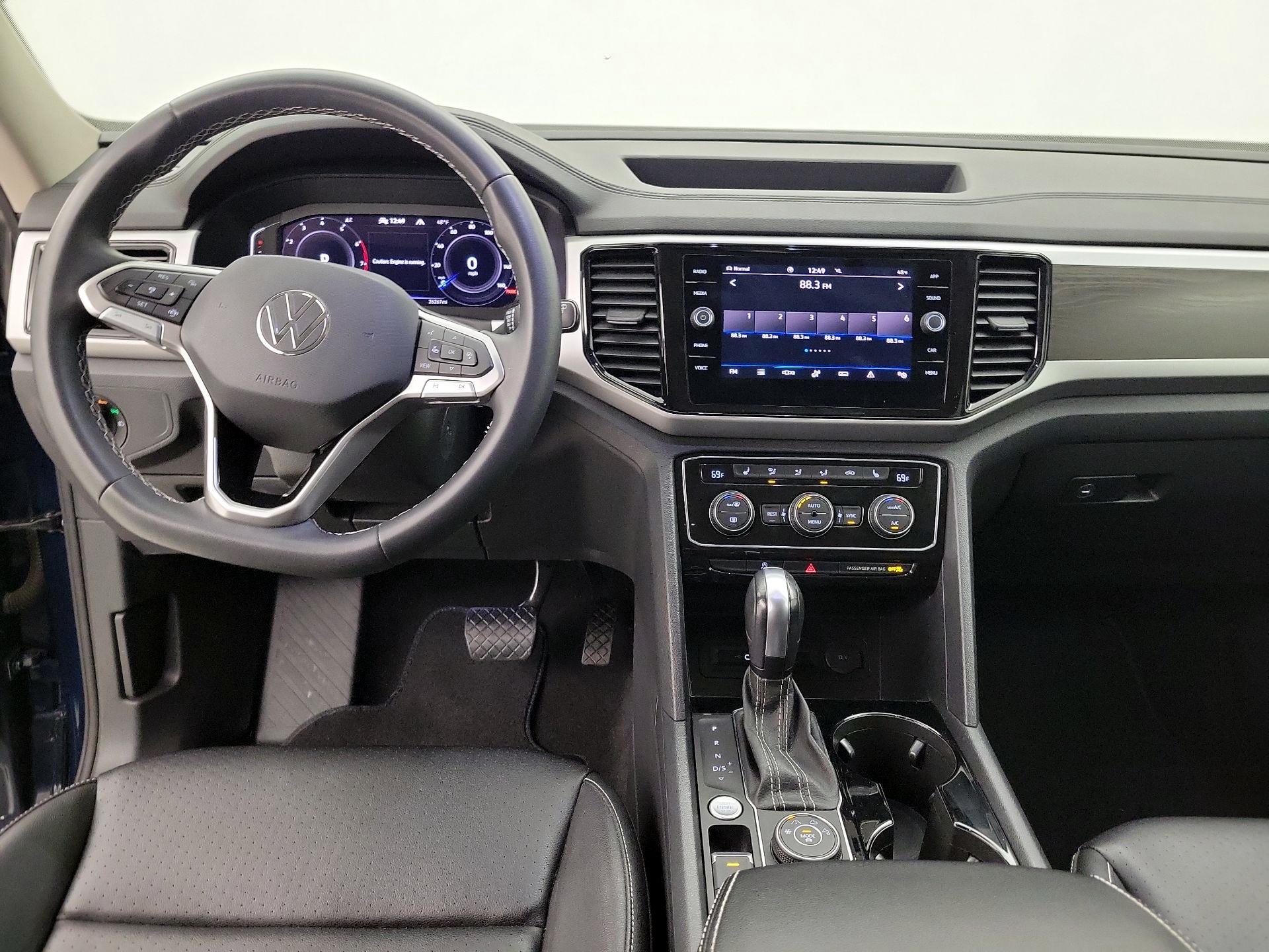 Thumbnail: 2023 Volkswagen Atlas - 9