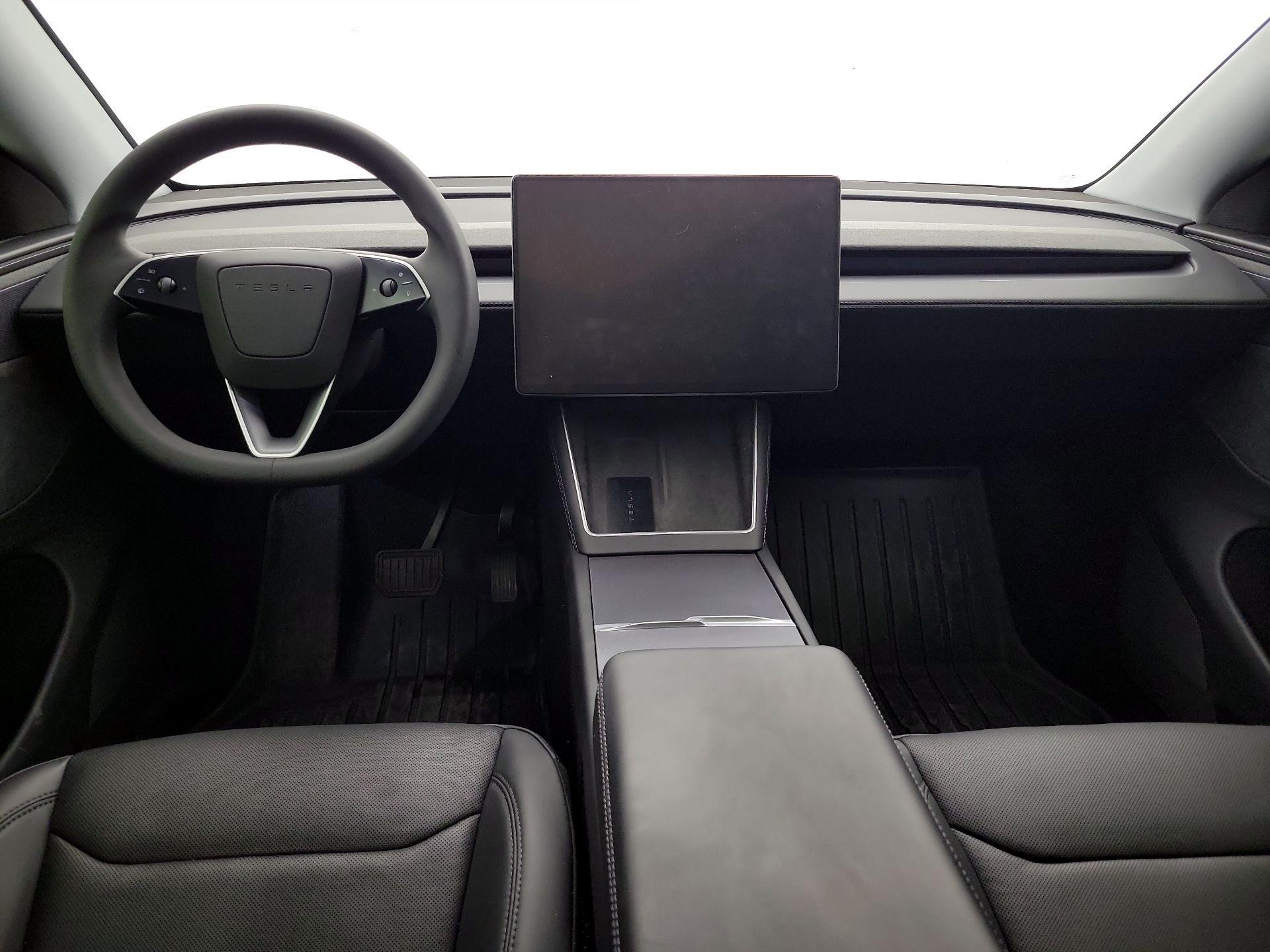 Thumbnail: 2026 Tesla Model Y - 9