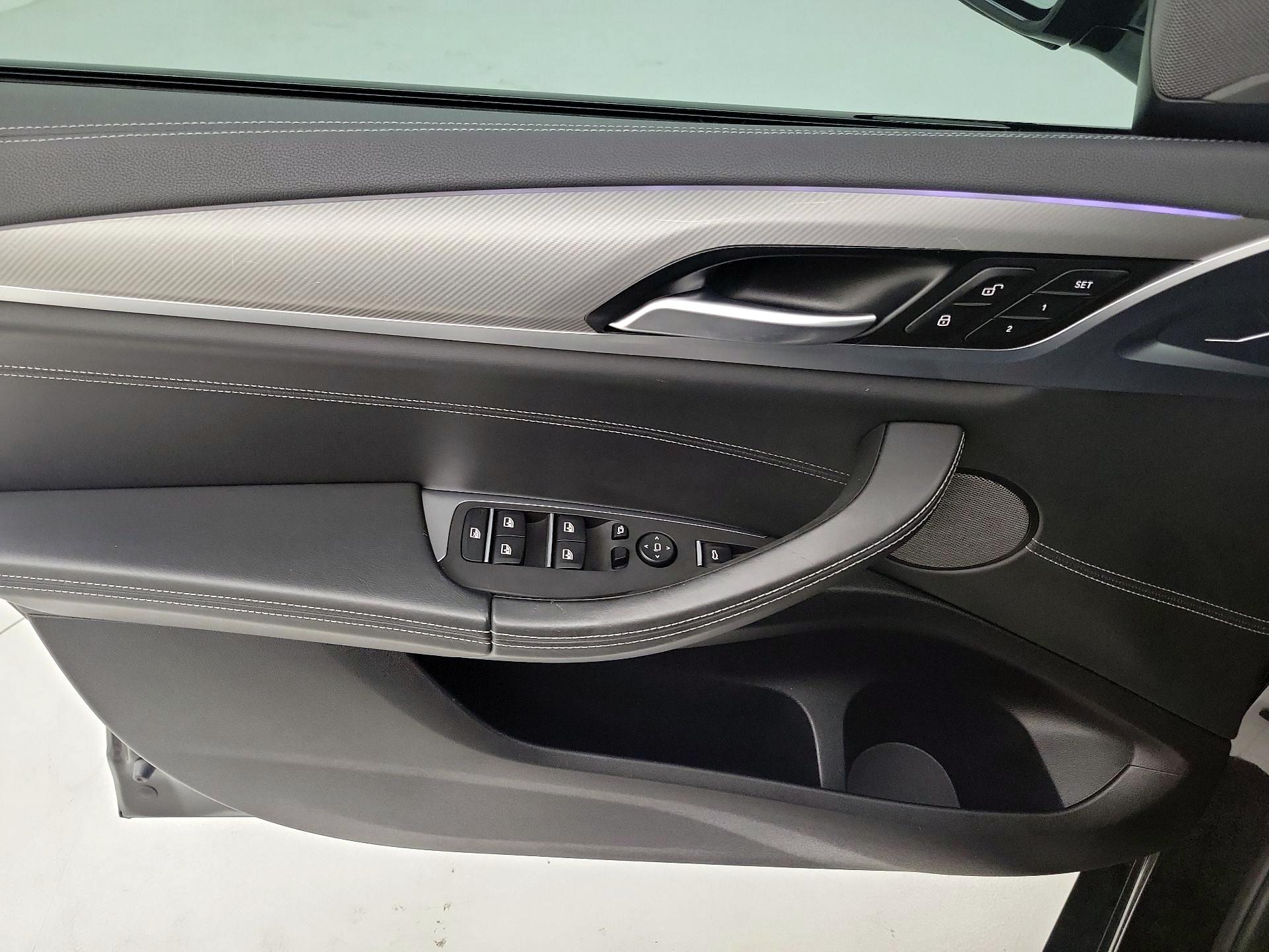 Thumbnail: 2020 BMW X4 - 12