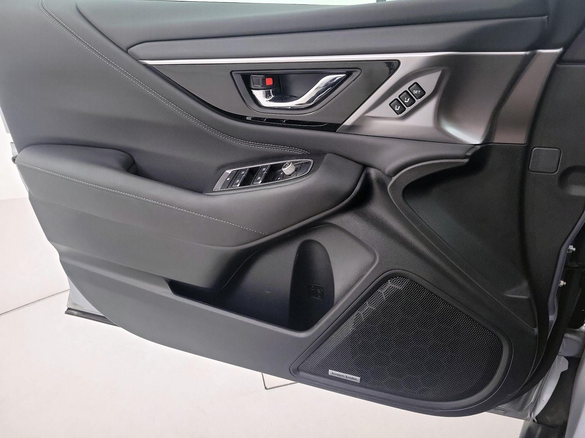 Thumbnail: 2022 Subaru Outback - 12