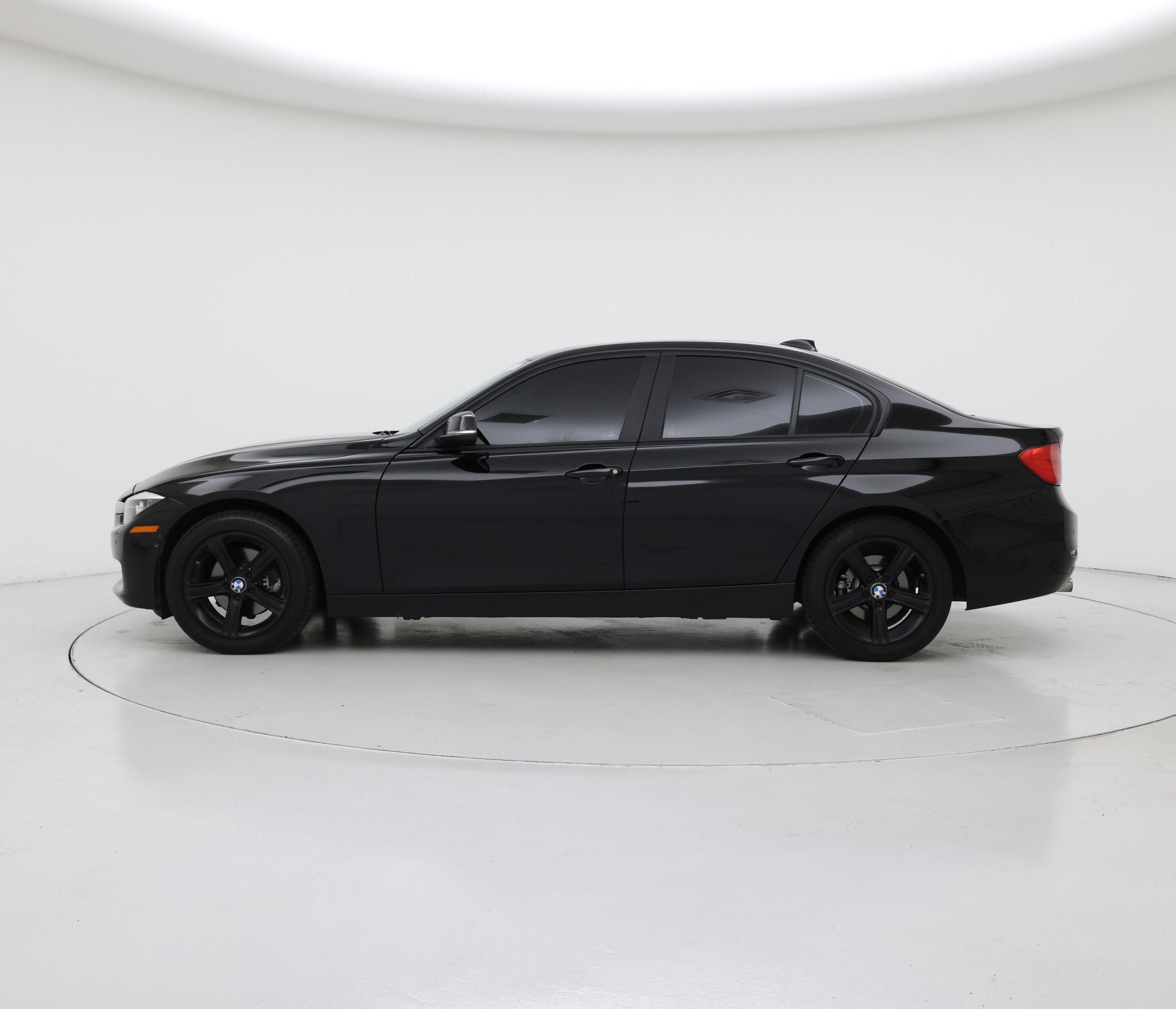 Thumbnail: 2015 BMW 3 Series - 3