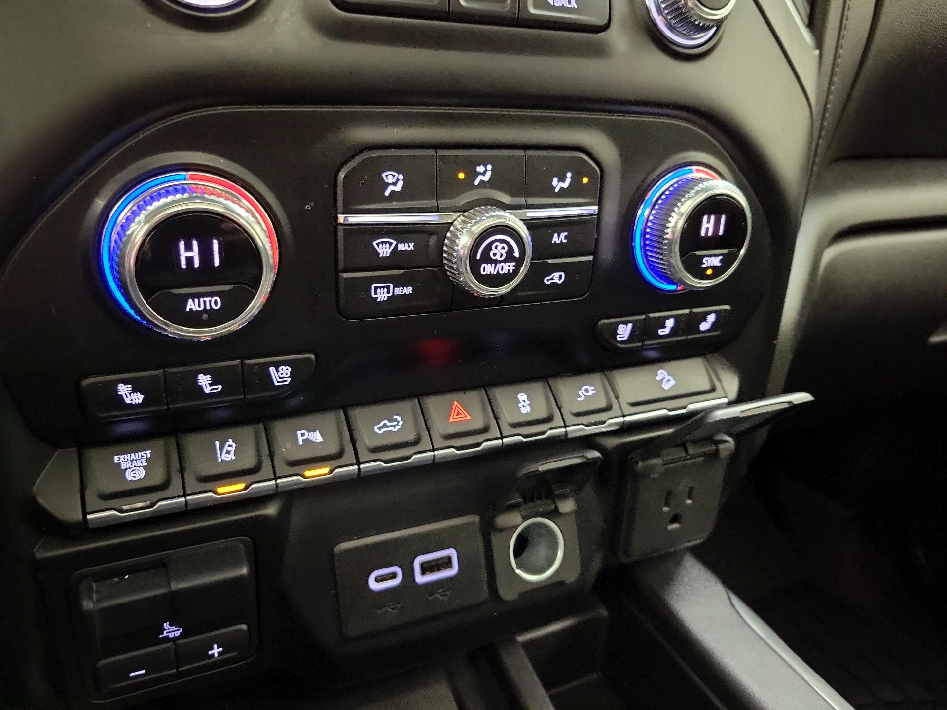 Thumbnail: 2021 GMC Sierra 2500 - 17