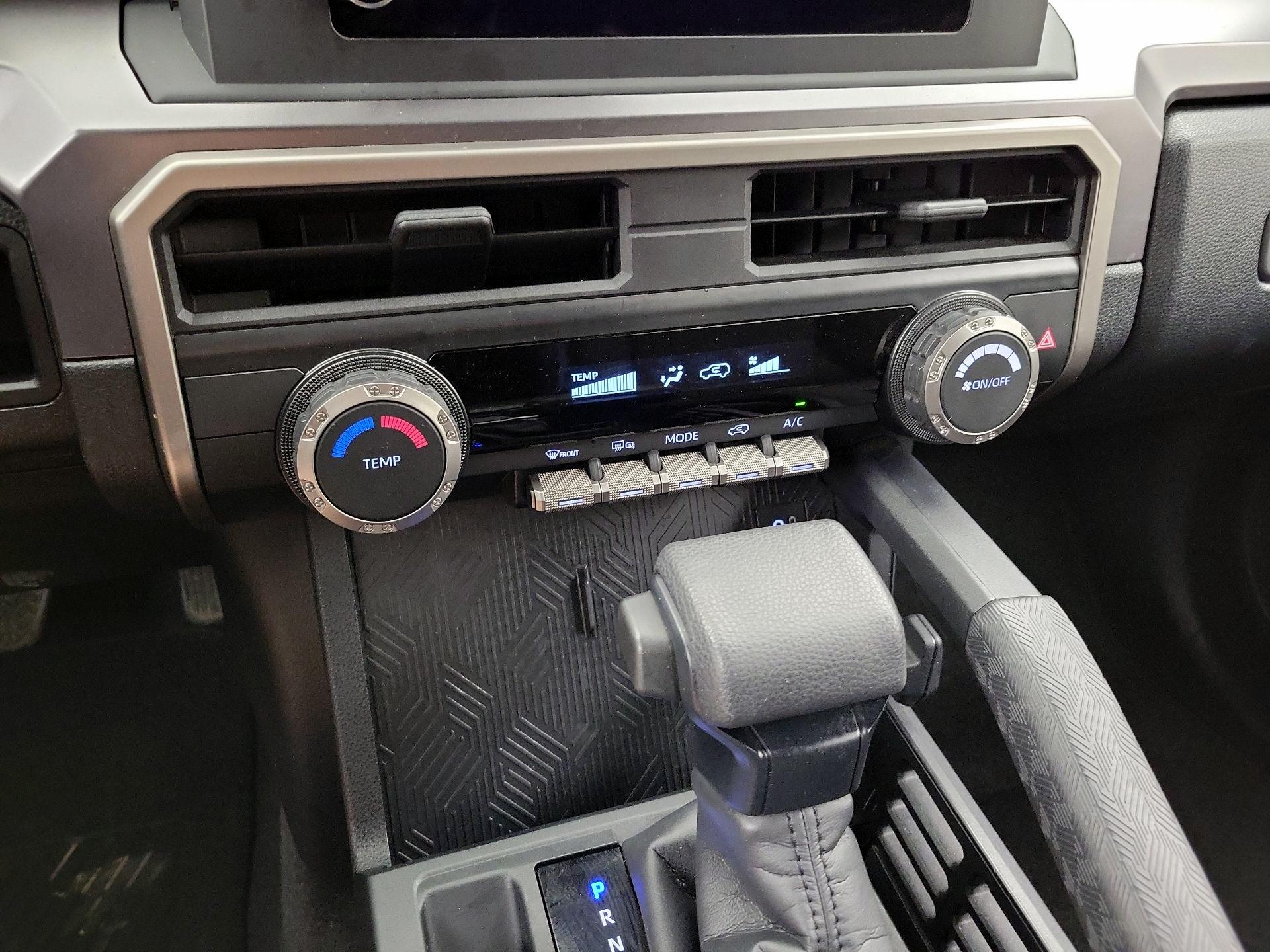 Thumbnail: 2025 Toyota 4Runner - 17