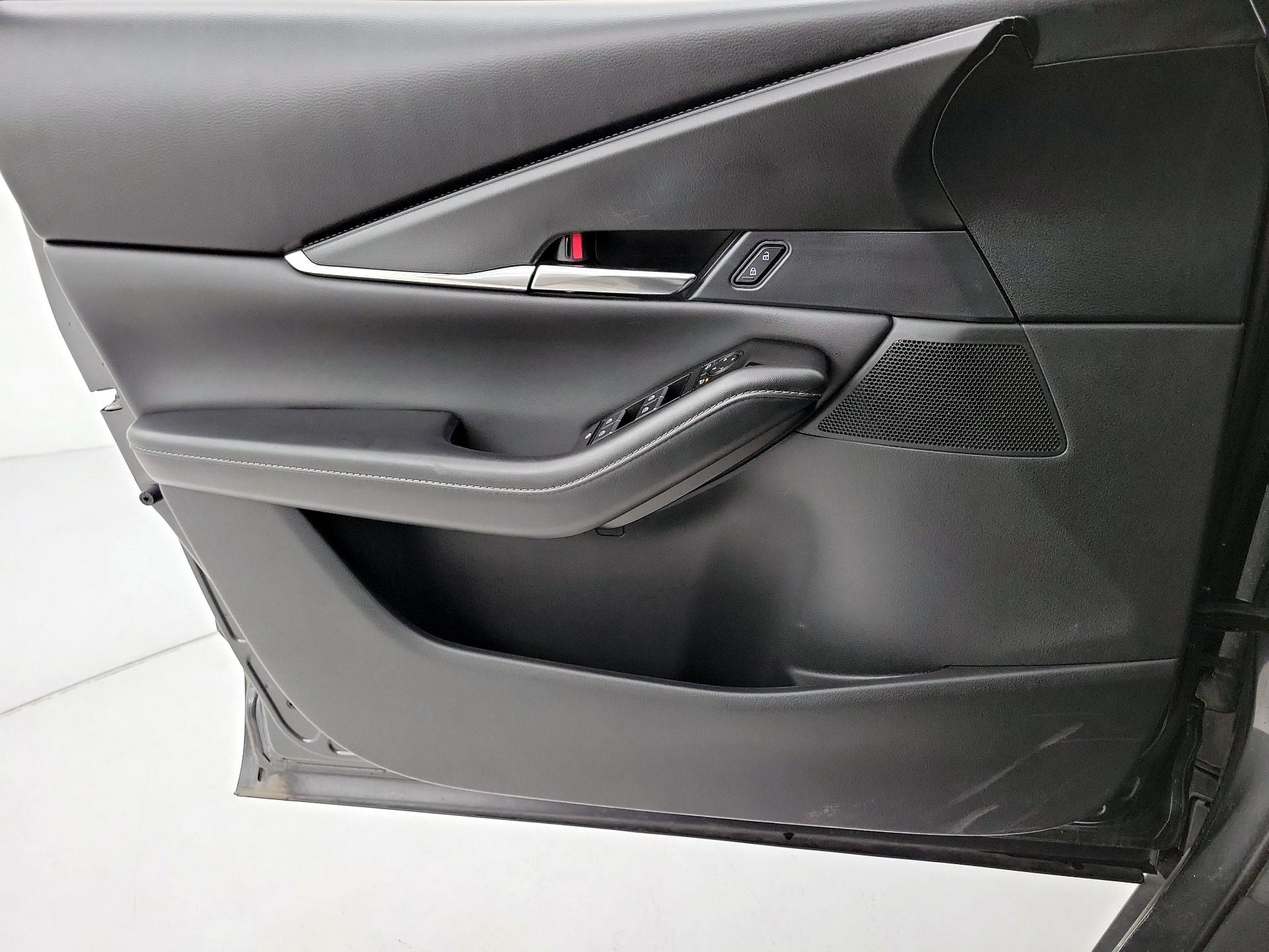 Thumbnail: 2025 Mazda CX-30 - 12