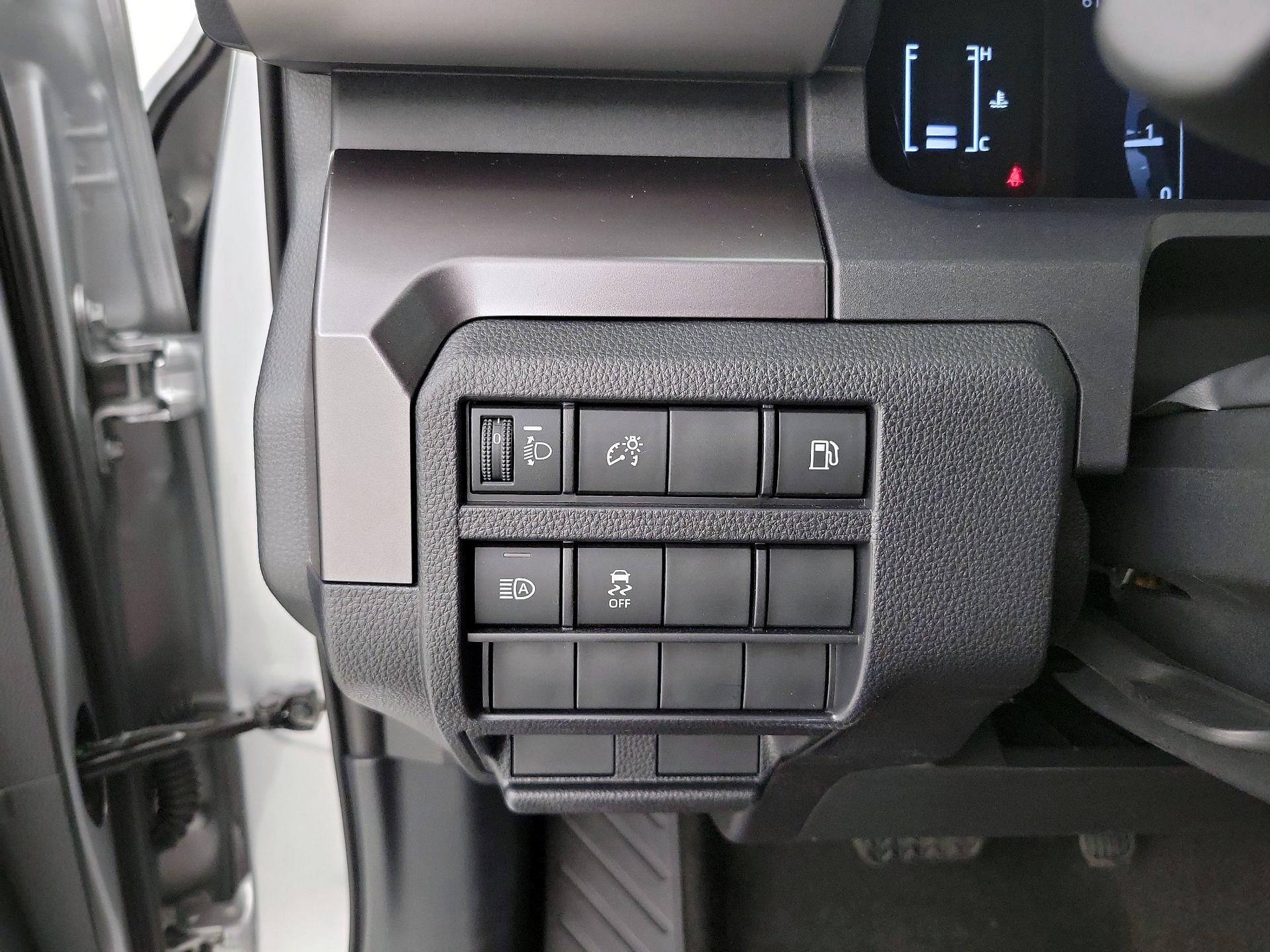 Thumbnail: 2025 Toyota 4Runner - 13