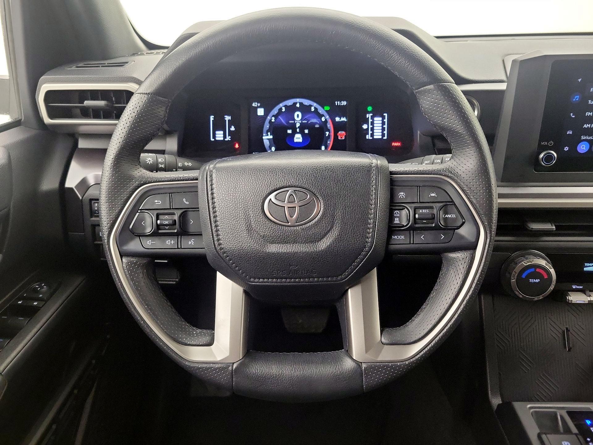 Thumbnail: 2025 Toyota 4Runner - 10