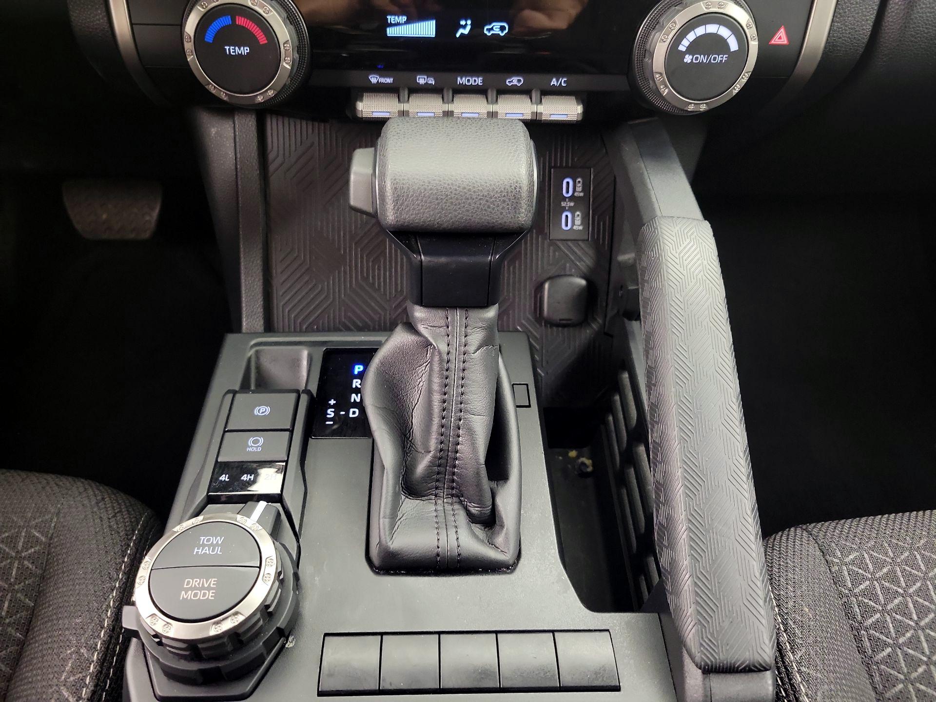 Thumbnail: 2025 Toyota 4Runner - 17