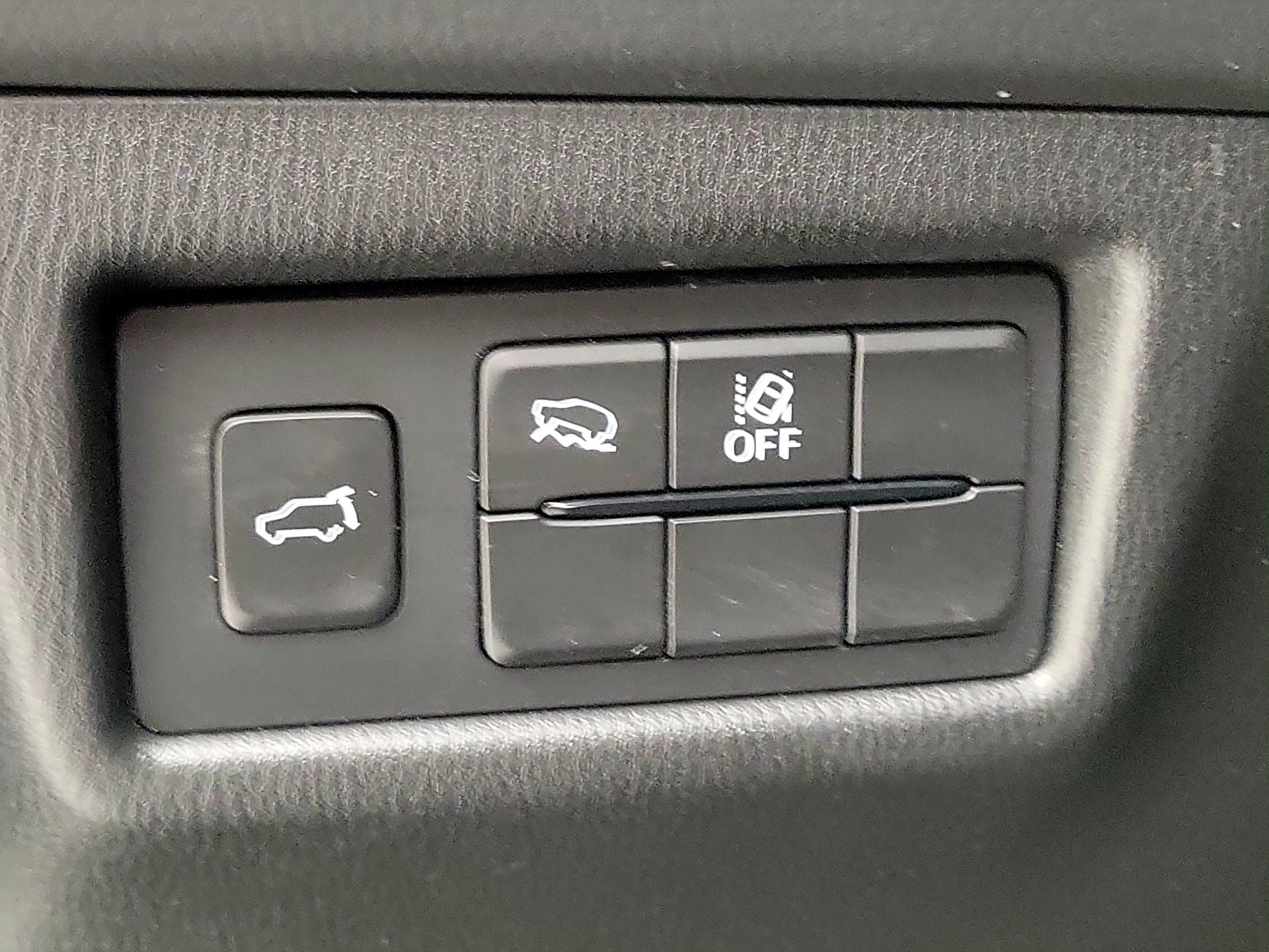 Thumbnail: 2025 Mazda CX-5 - 13