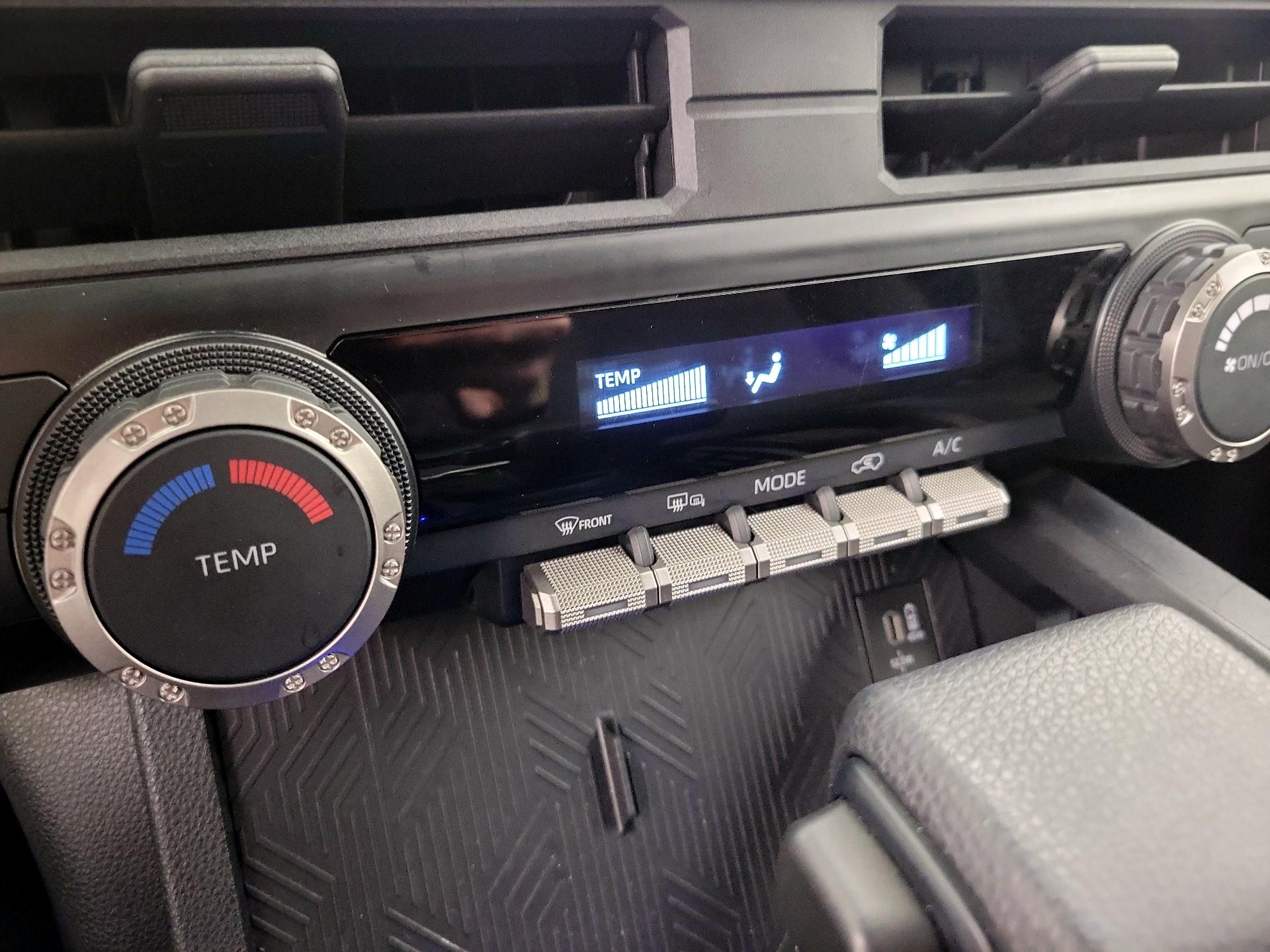 Thumbnail: 2025 Toyota 4Runner - 16