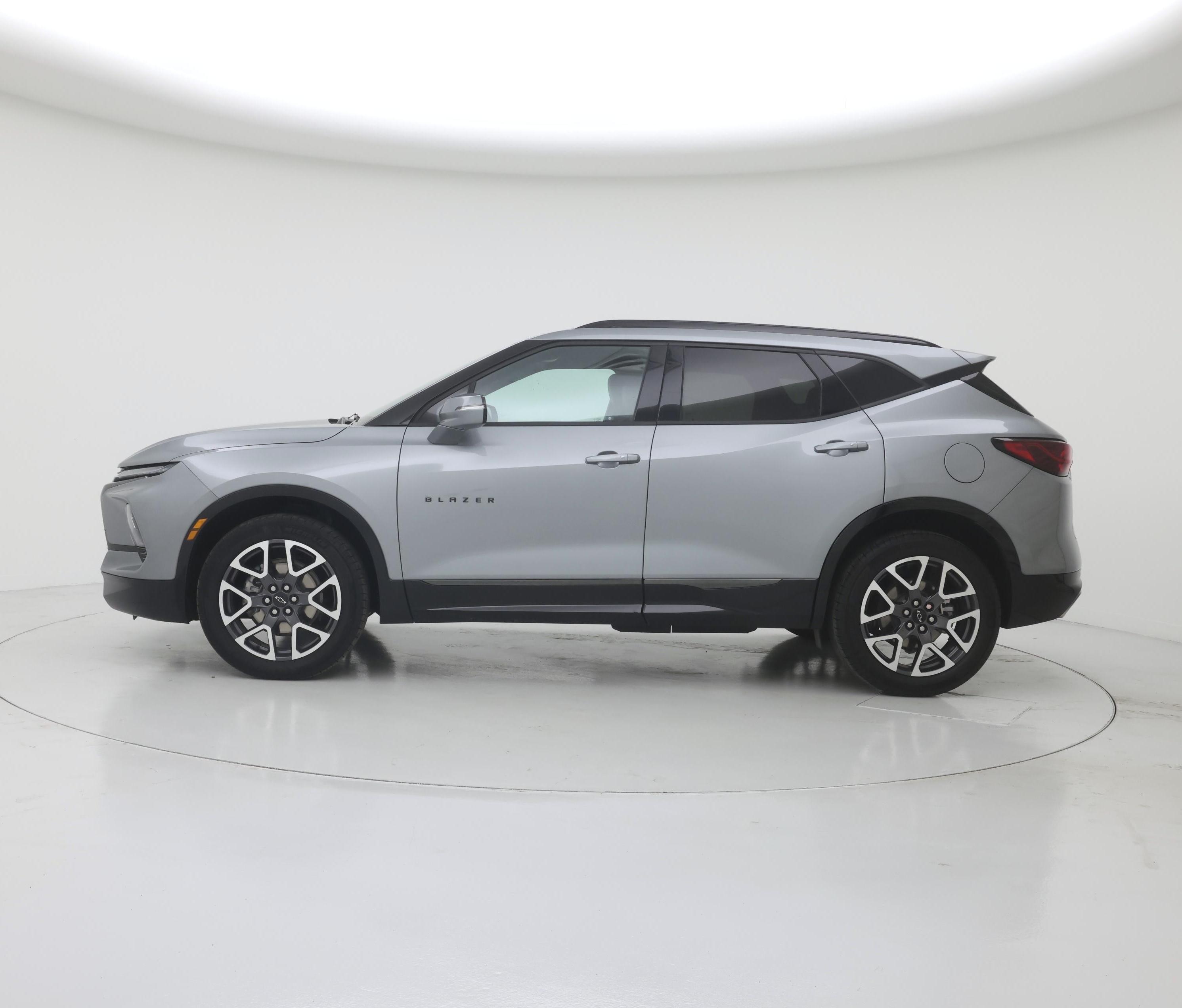 Thumbnail: 2025 Chevrolet Blazer - 3