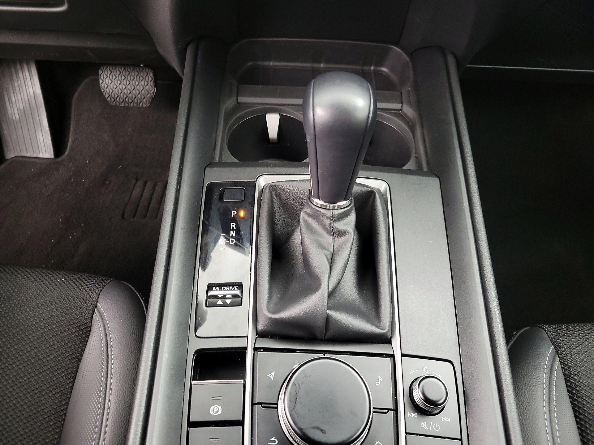 Thumbnail: 2025 Mazda CX-50 - 17