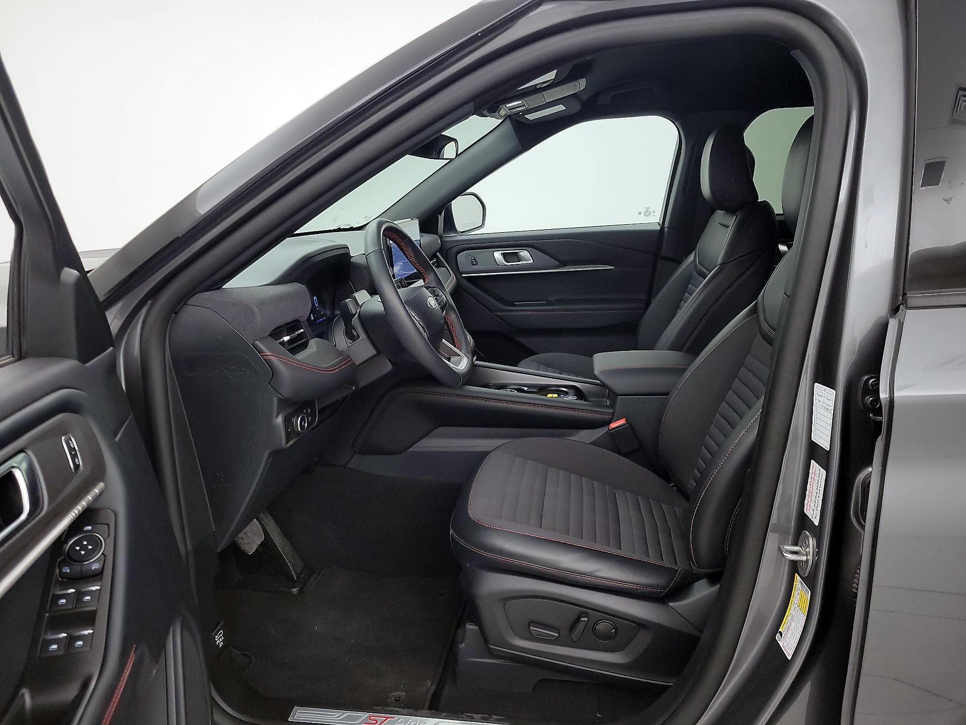 Thumbnail: 2025 Ford Explorer - 11