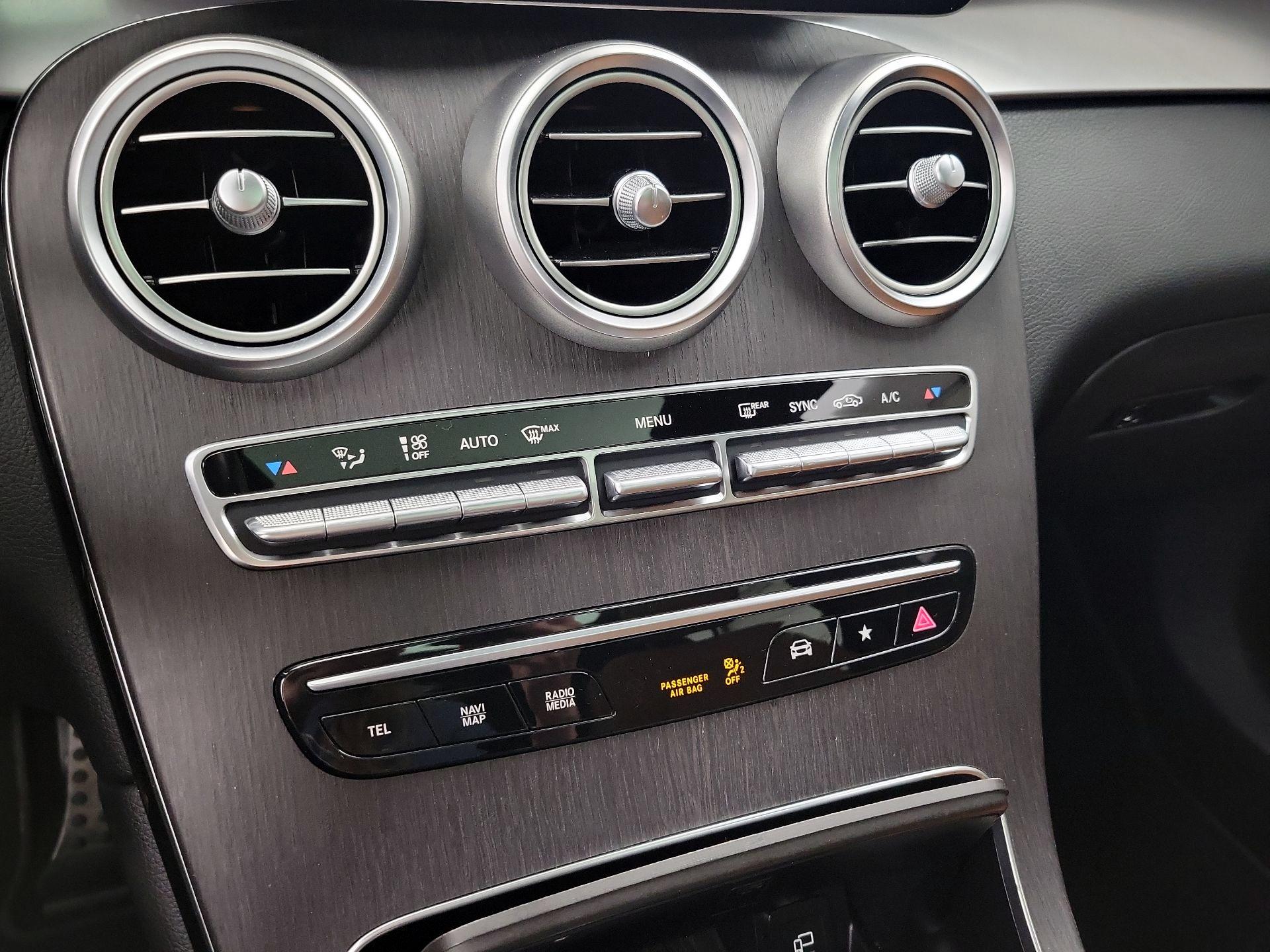 Thumbnail: 2020 Mercedes-Benz GLC - 16