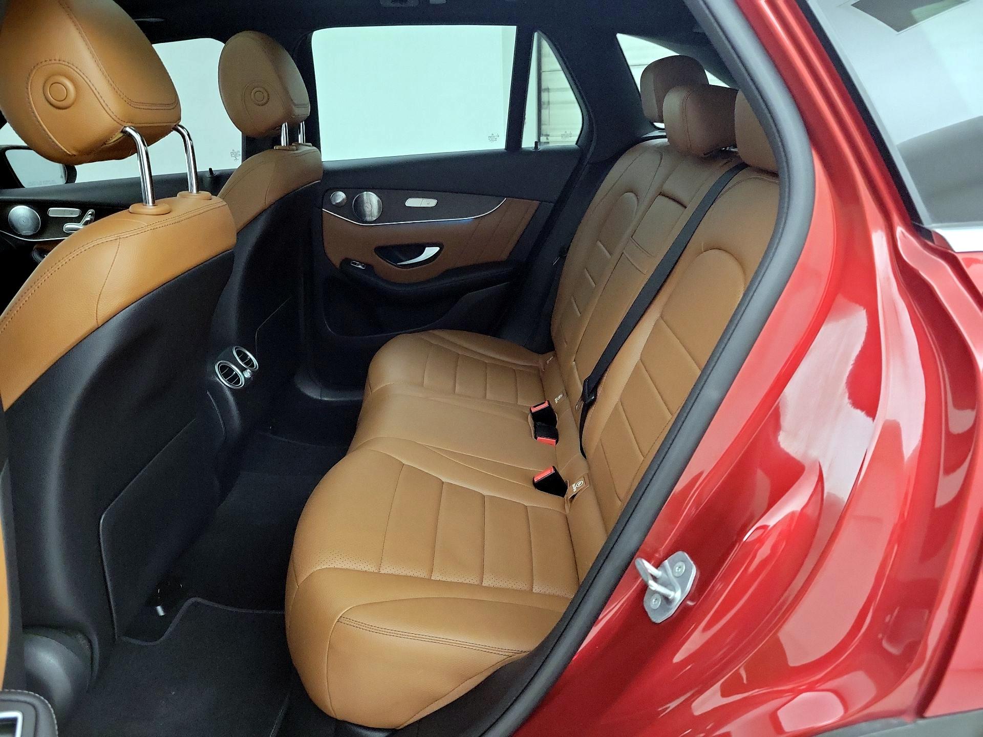 Thumbnail: 2020 Mercedes-Benz GLC - 20