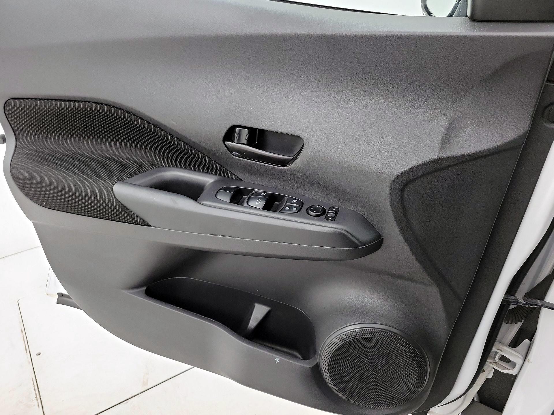 Thumbnail: 2024 Nissan Kicks - 12