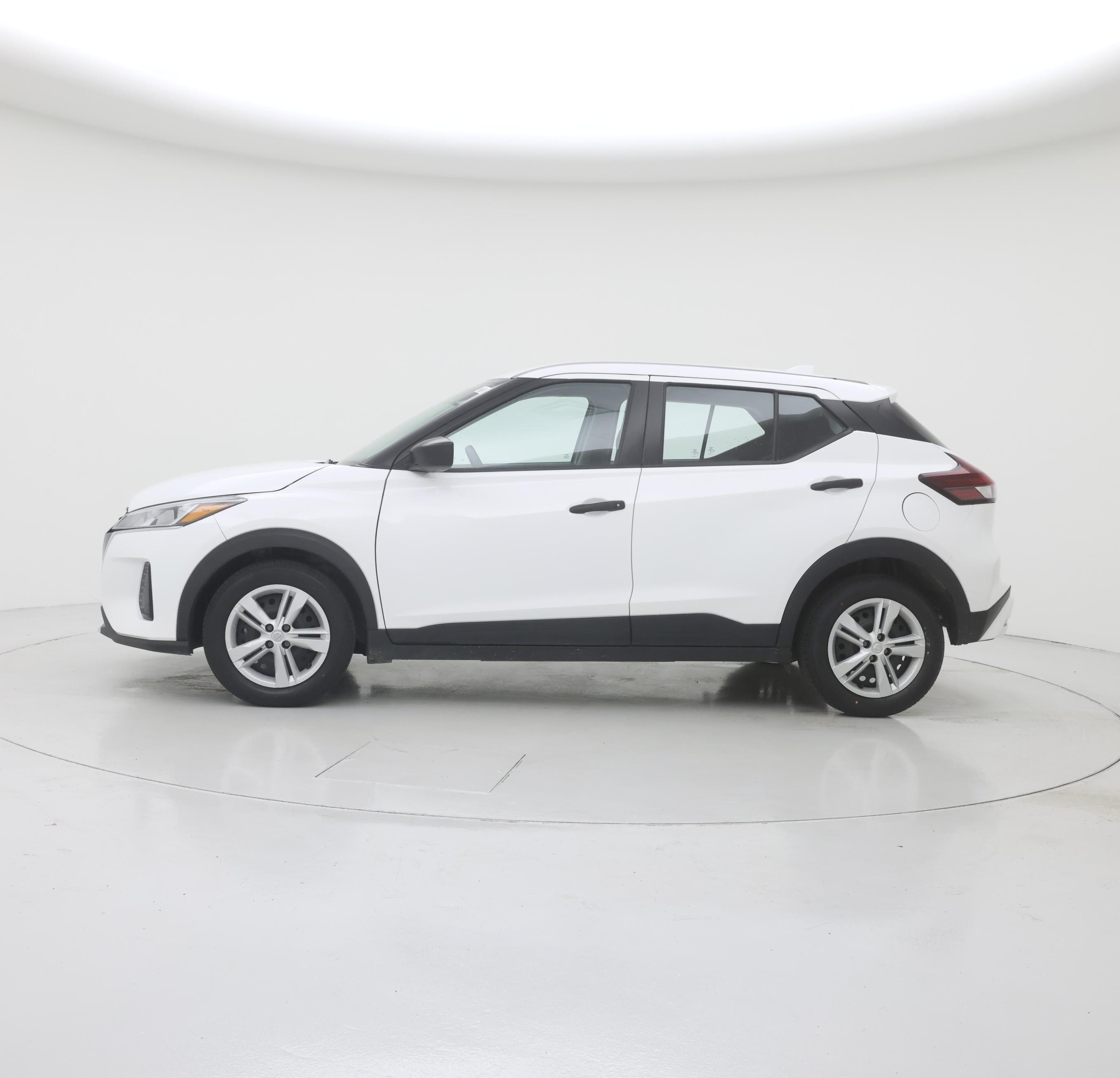 Thumbnail: 2024 Nissan Kicks - 3