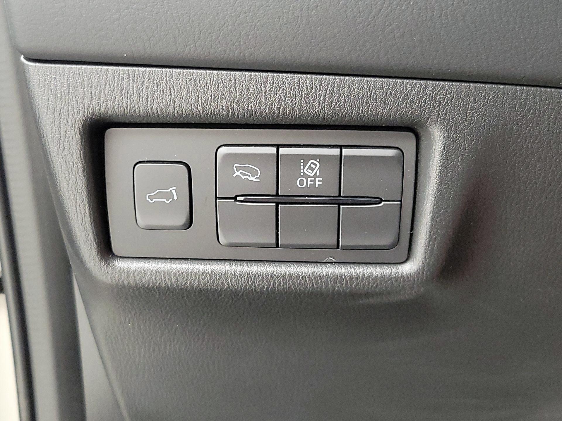 Thumbnail: 2025 Mazda CX-5 - 13