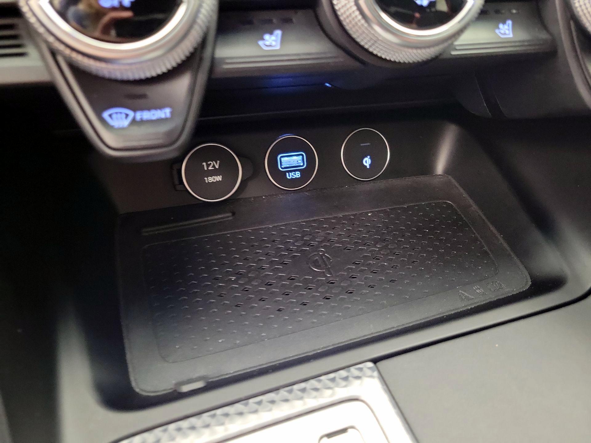 Thumbnail: 2023 Genesis G70 - 19