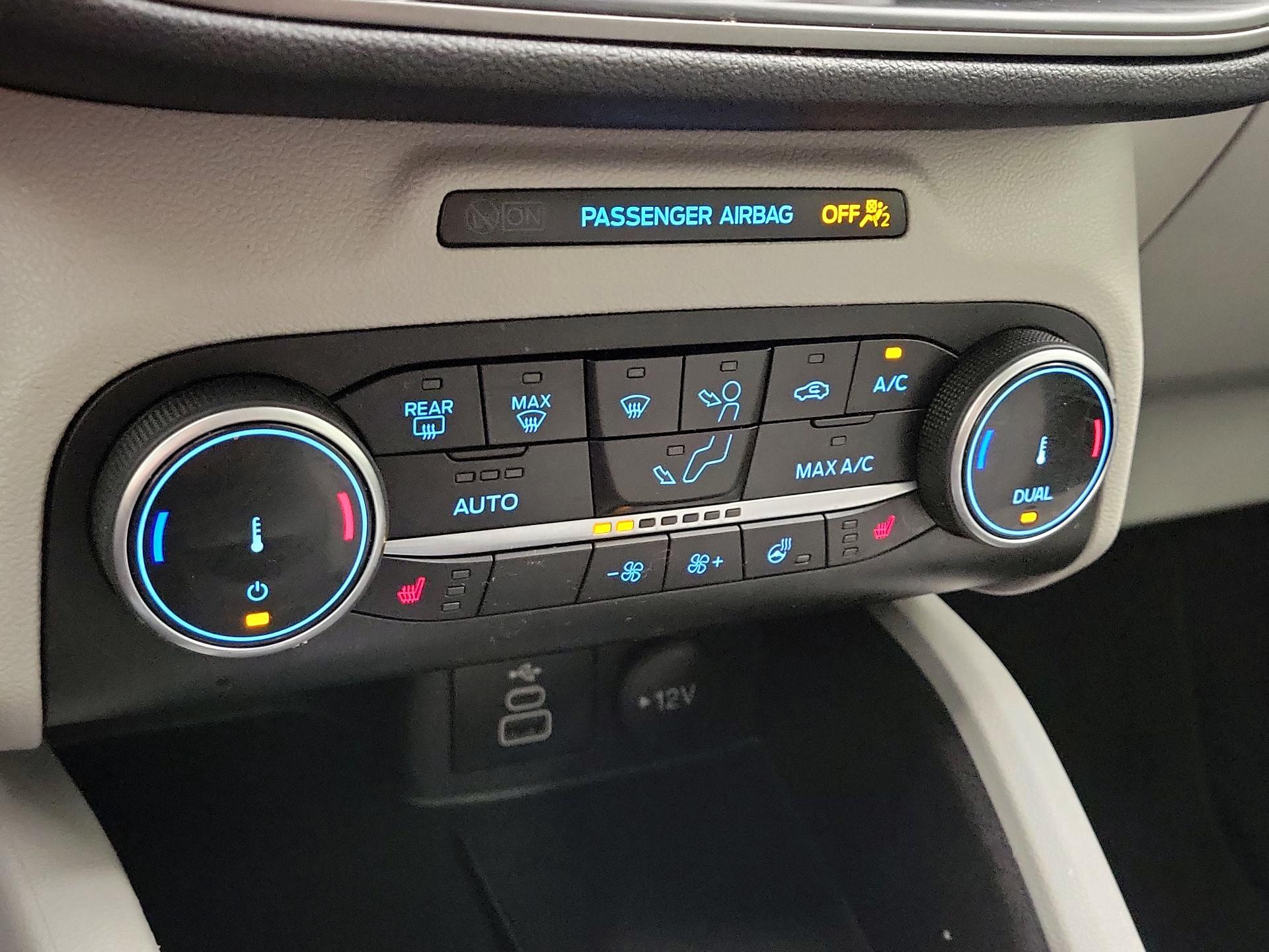 Thumbnail: 2024 Ford Escape - 16