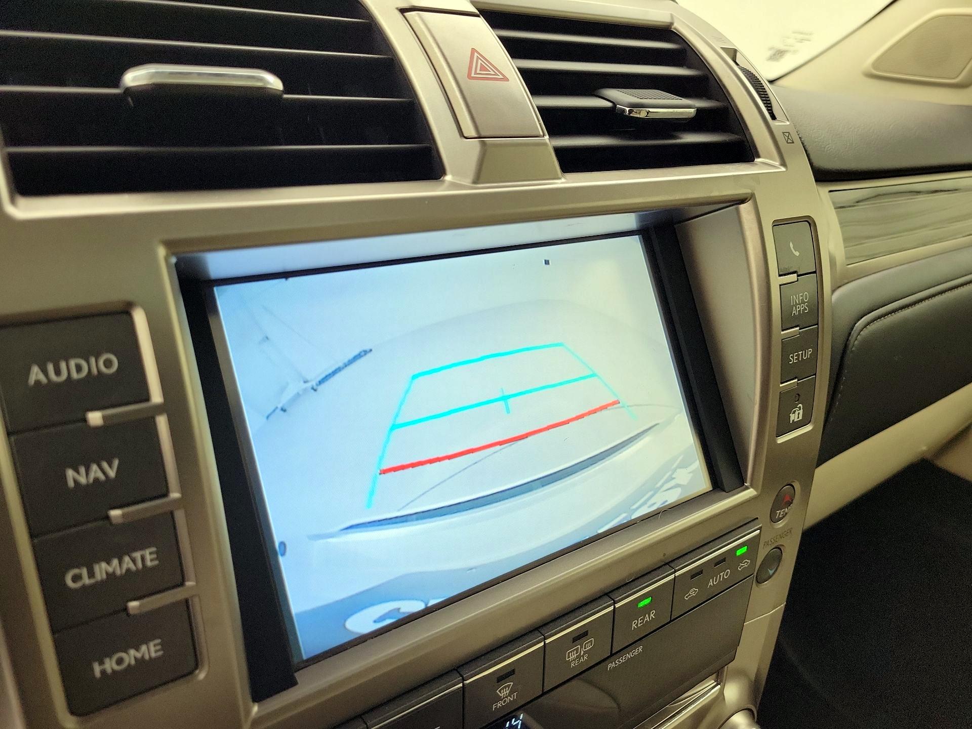 Thumbnail: 2020 Lexus GX - 15