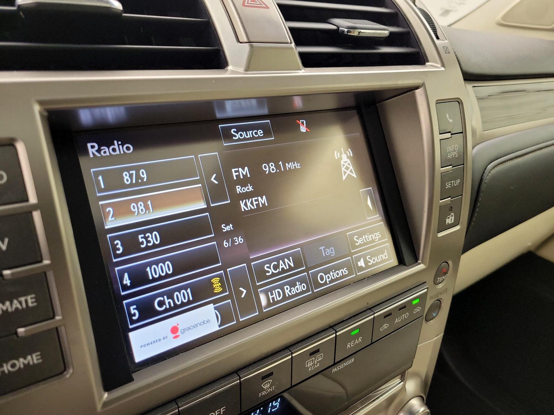 Thumbnail: 2020 Lexus GX - 16