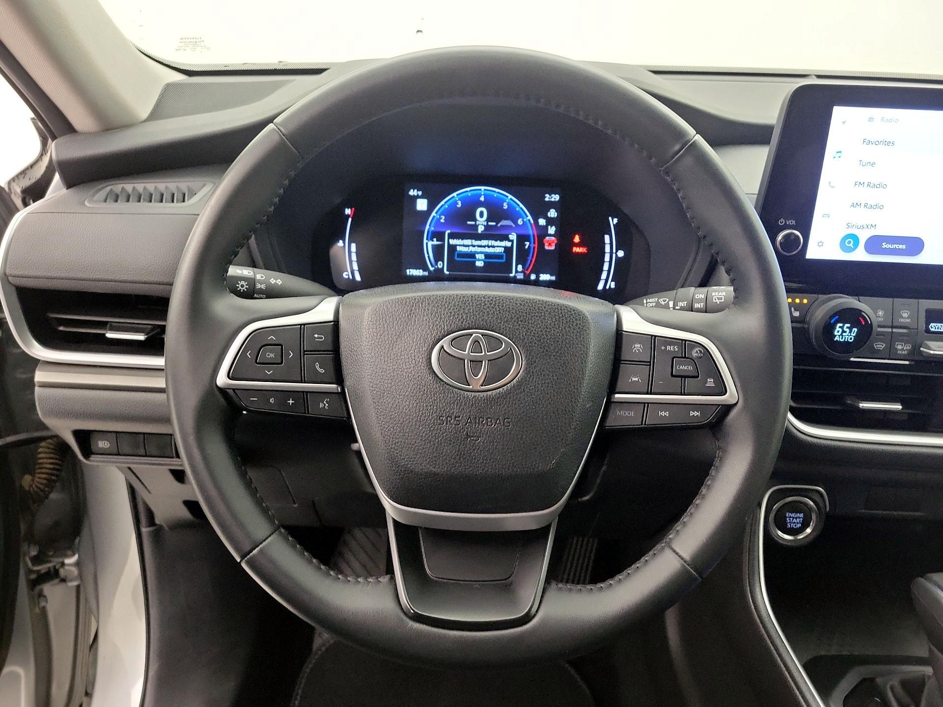 Thumbnail: 2025 Toyota Grand Highlander - 10