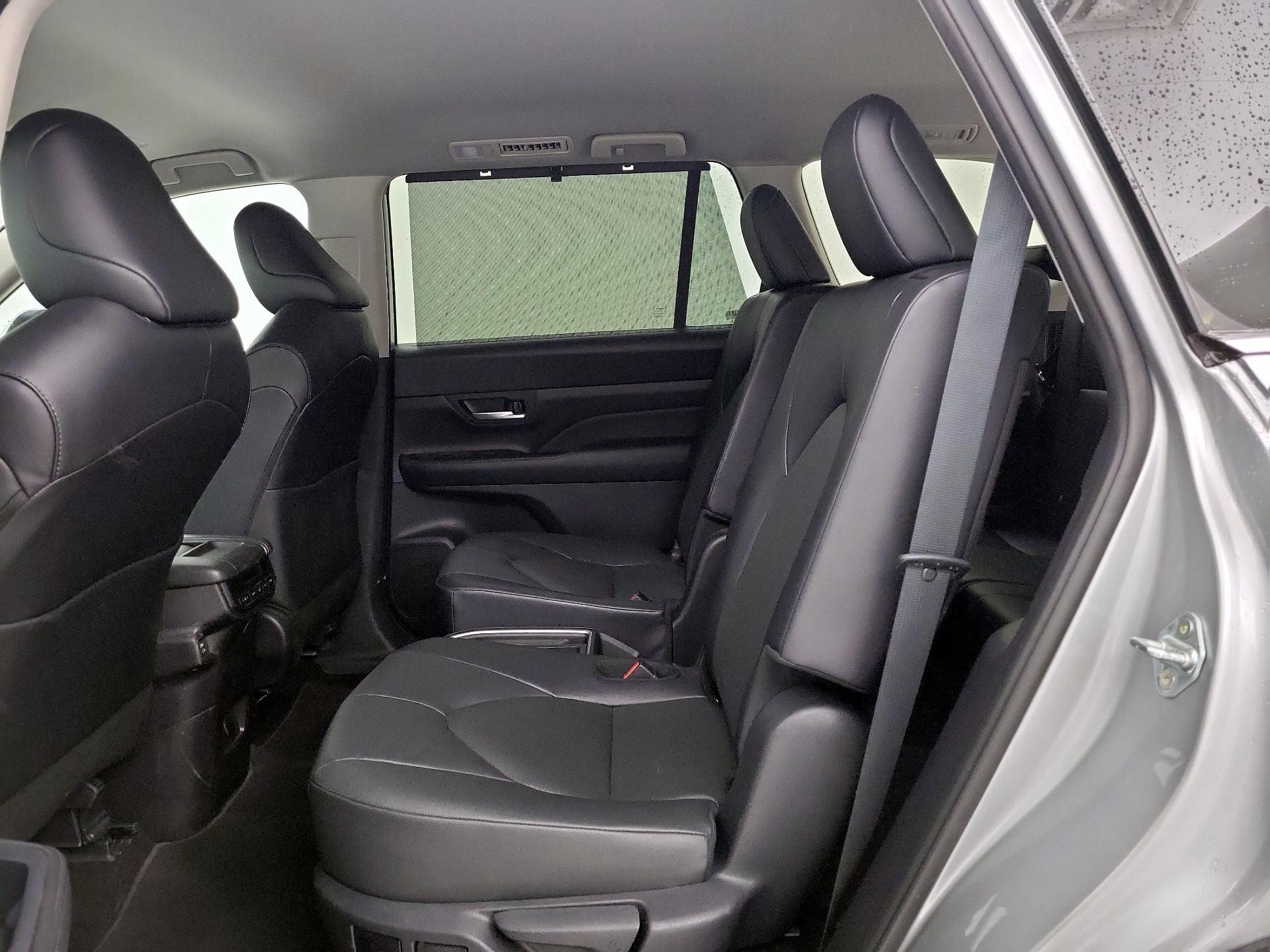 Thumbnail: 2025 Toyota Grand Highlander - 19