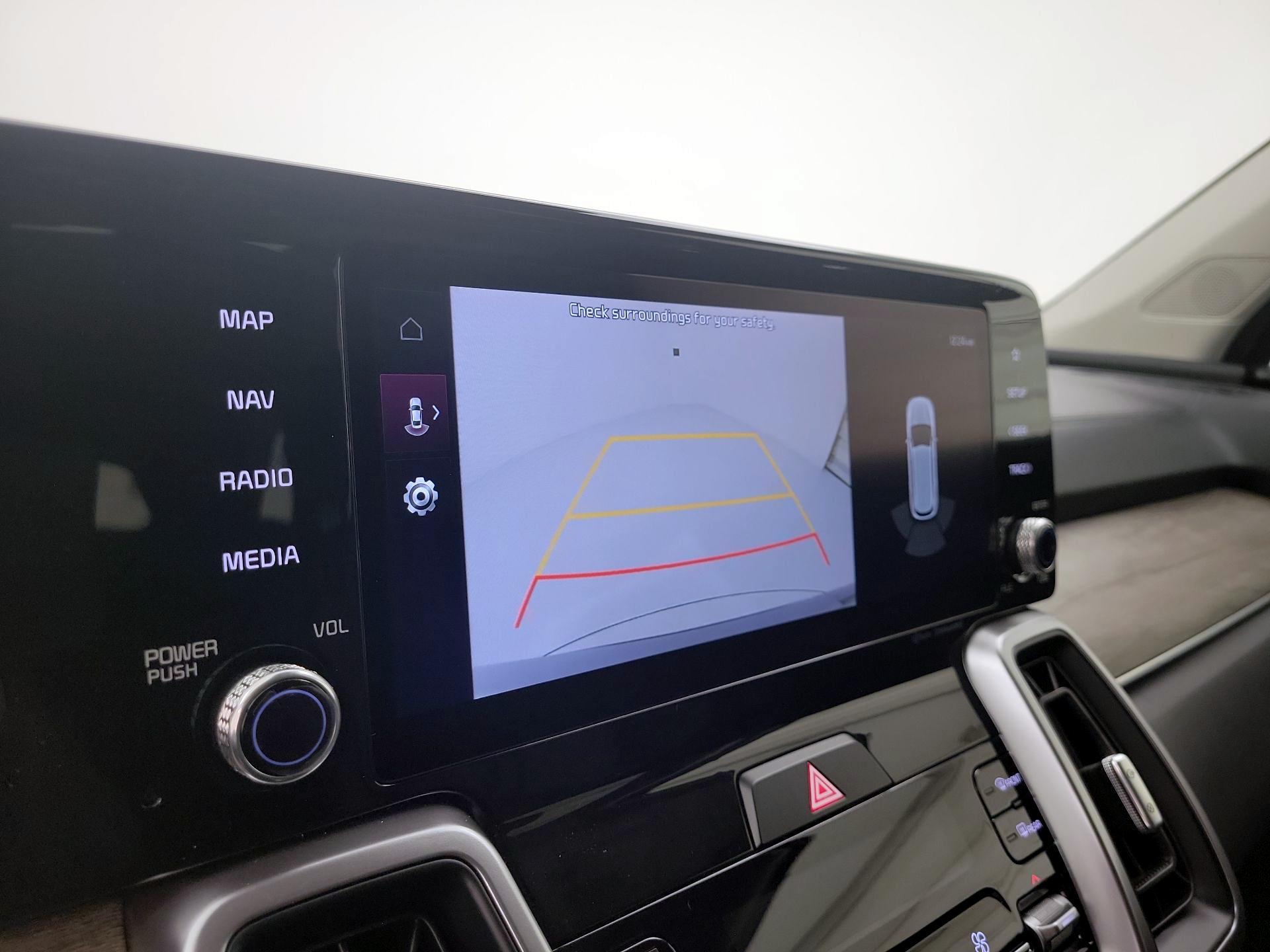 Thumbnail: 2023 Kia Sorento - 15