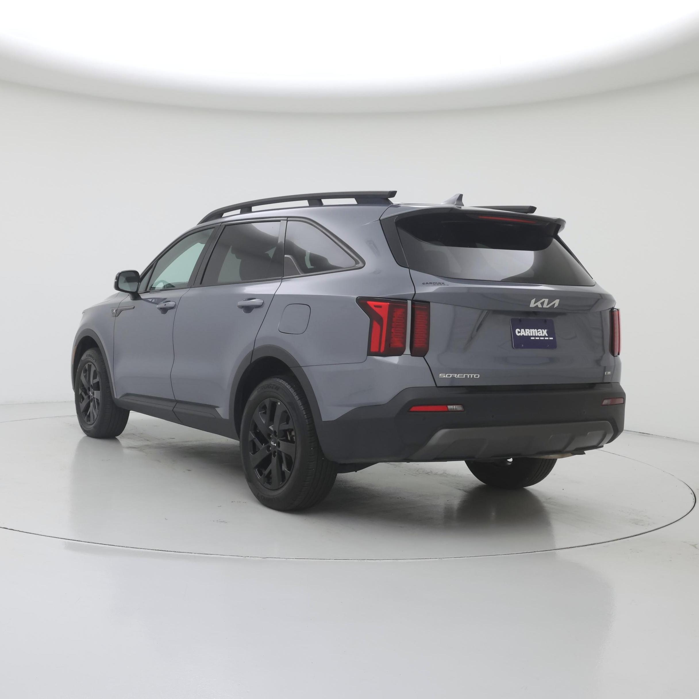 Thumbnail: 2023 Kia Sorento - 2