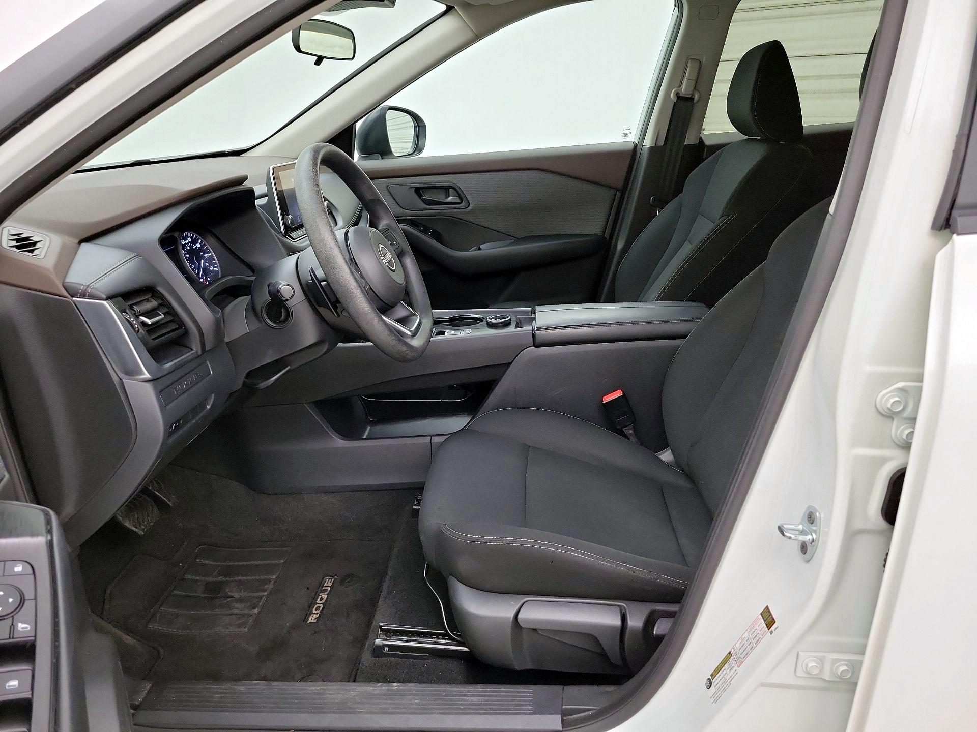 Thumbnail: 2023 Nissan Rogue - 11