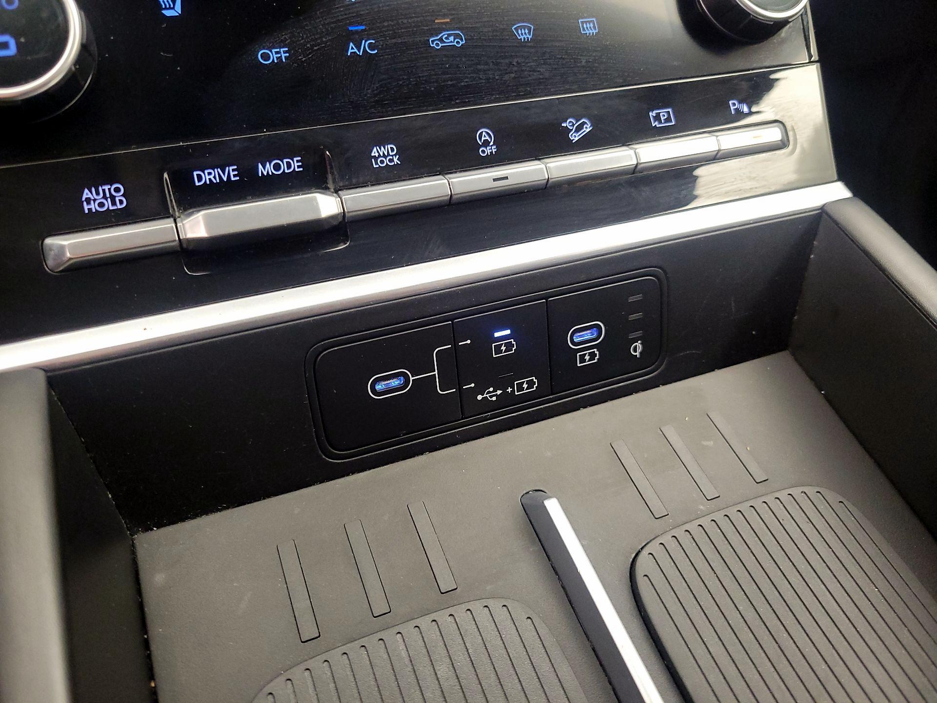 Thumbnail: 2024 Hyundai Santa Fe - 18