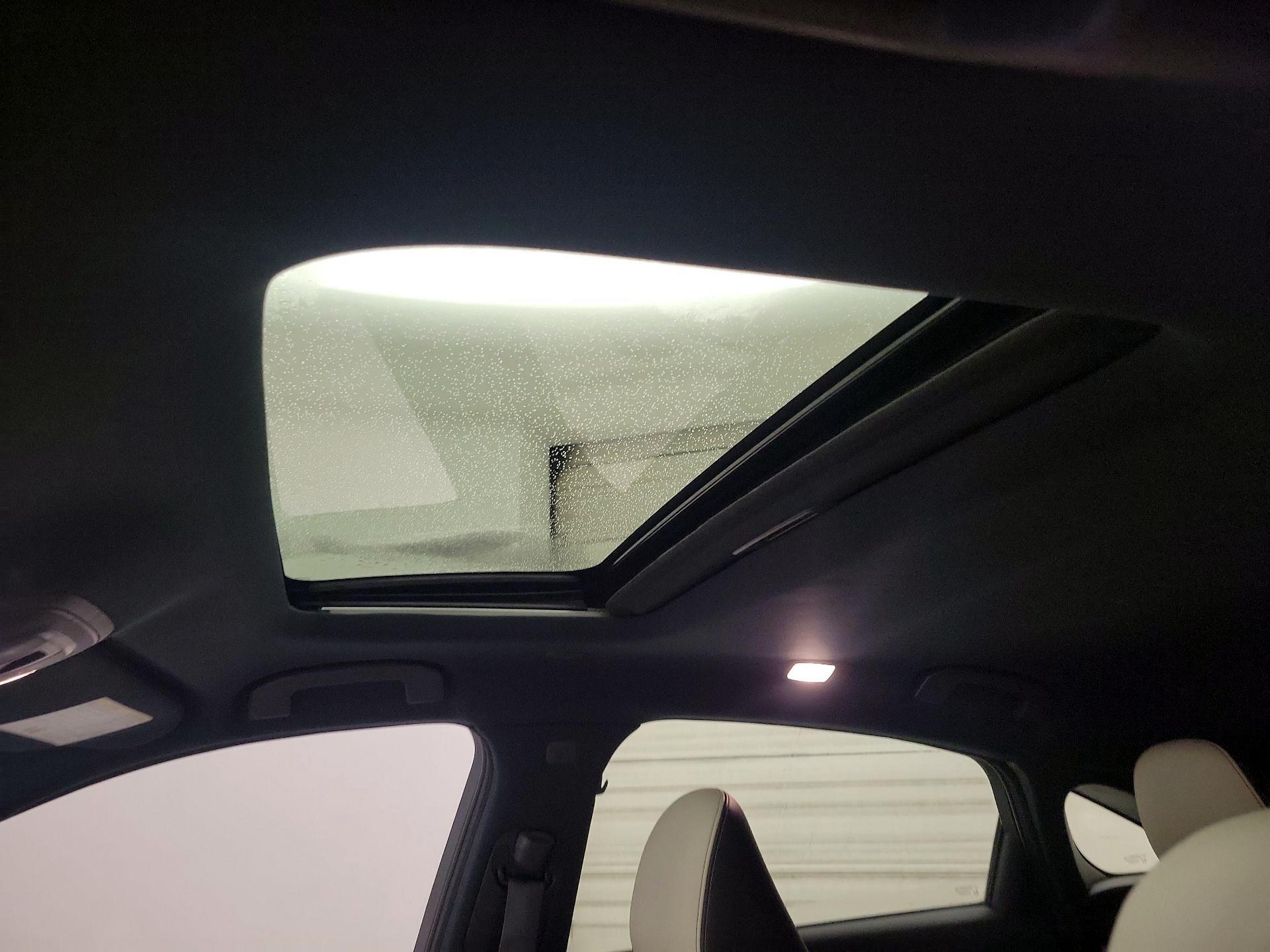 Thumbnail: 2023 INFINITI QX55 - 19